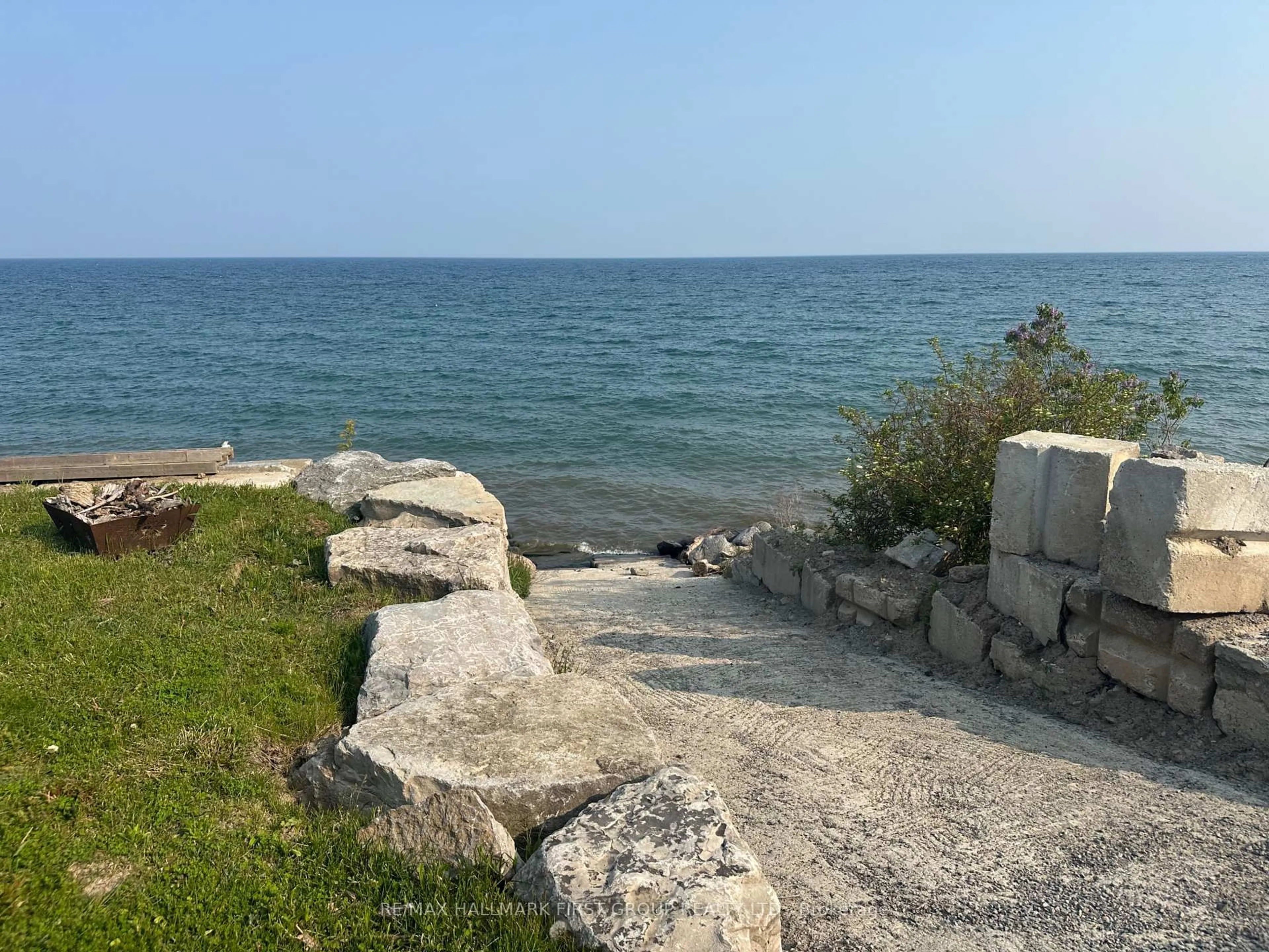 Unknown for 52 Ontoro Blvd, Ajax Ontario L1Z 1X6