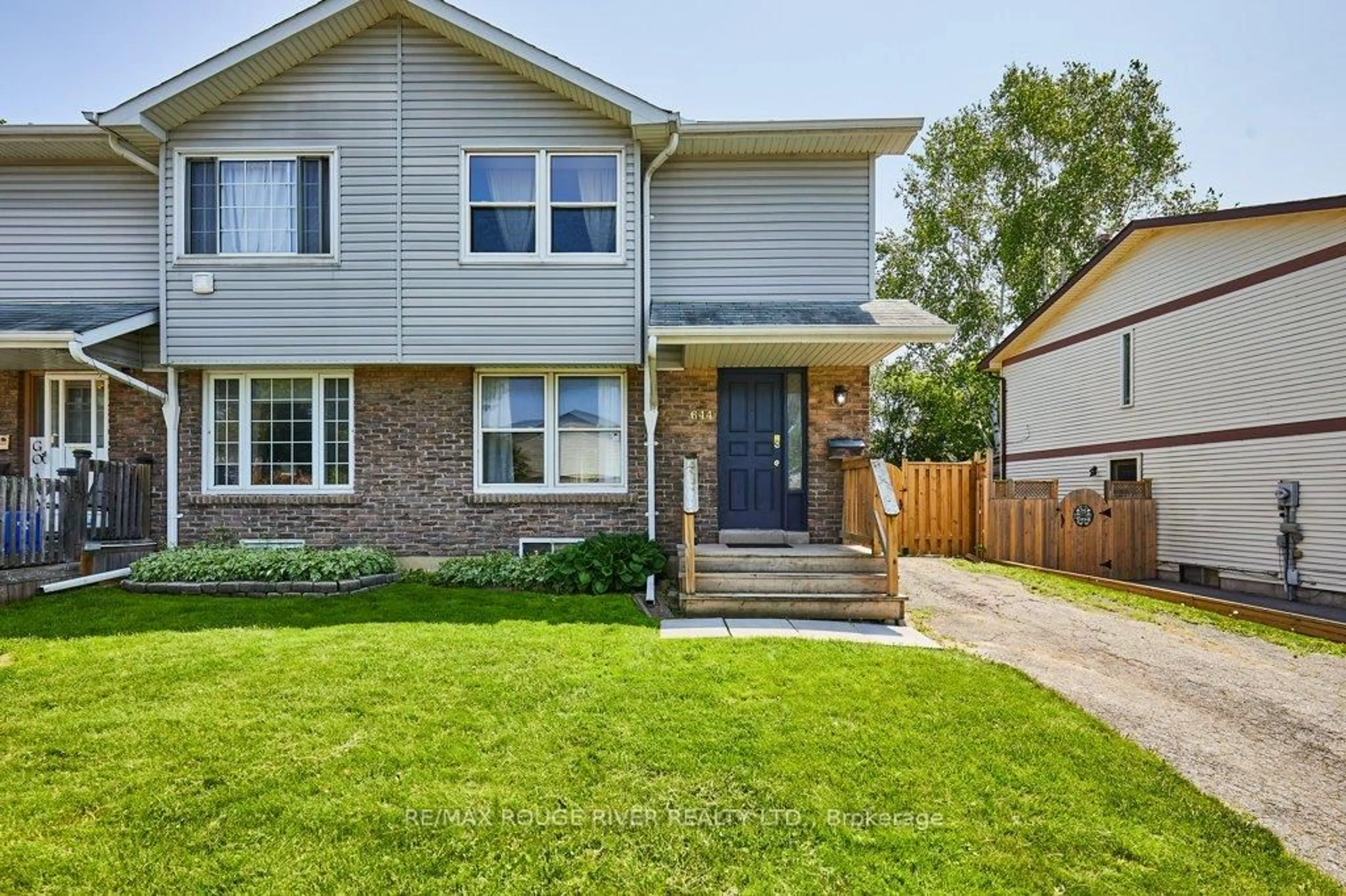Home with brick exterior material, street for 644 Galahad Dr, Oshawa Ontario L1K 1M2