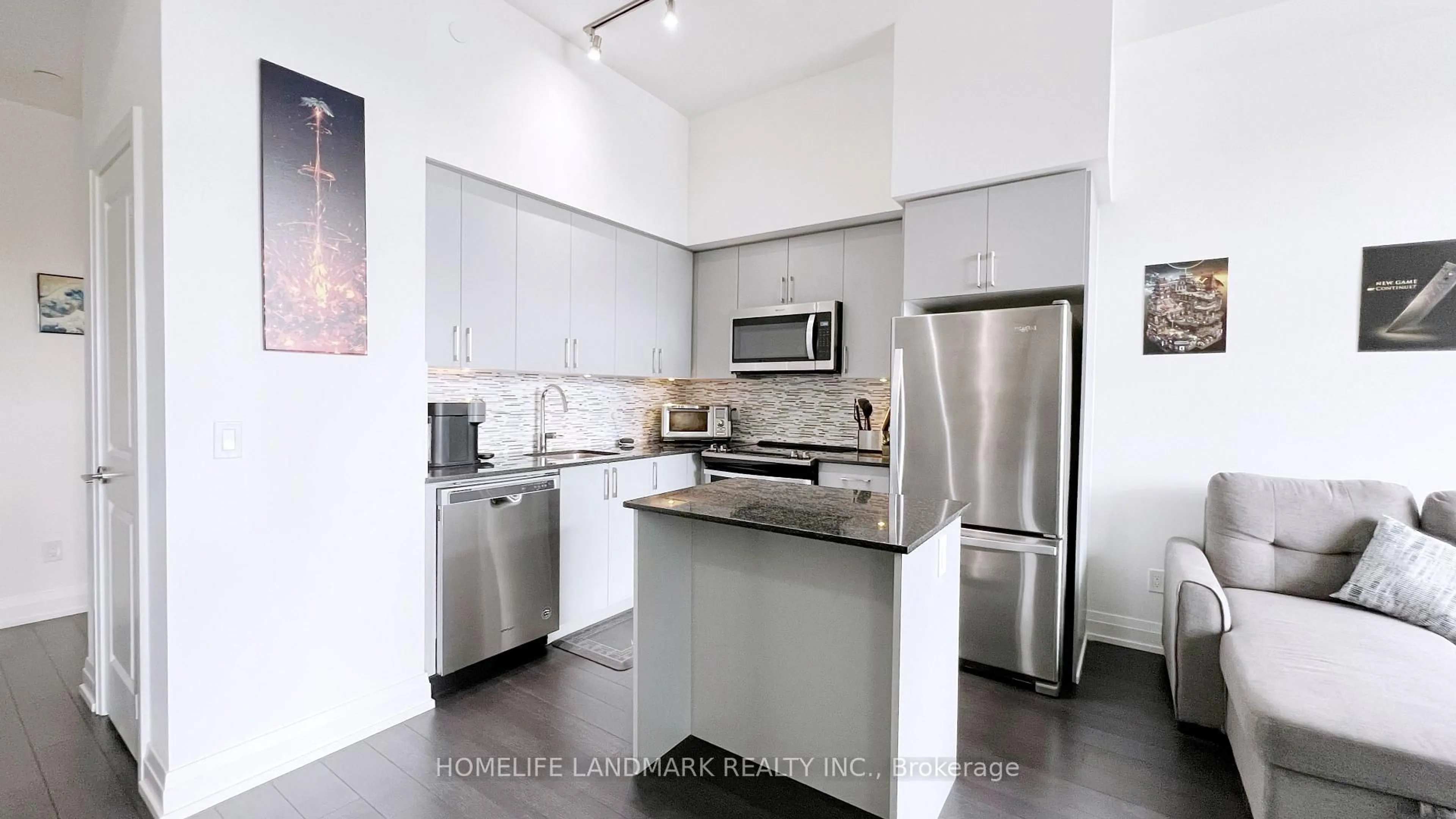 Unknown for 3121 Sheppard Ave #208, Toronto Ontario M1T 0B6