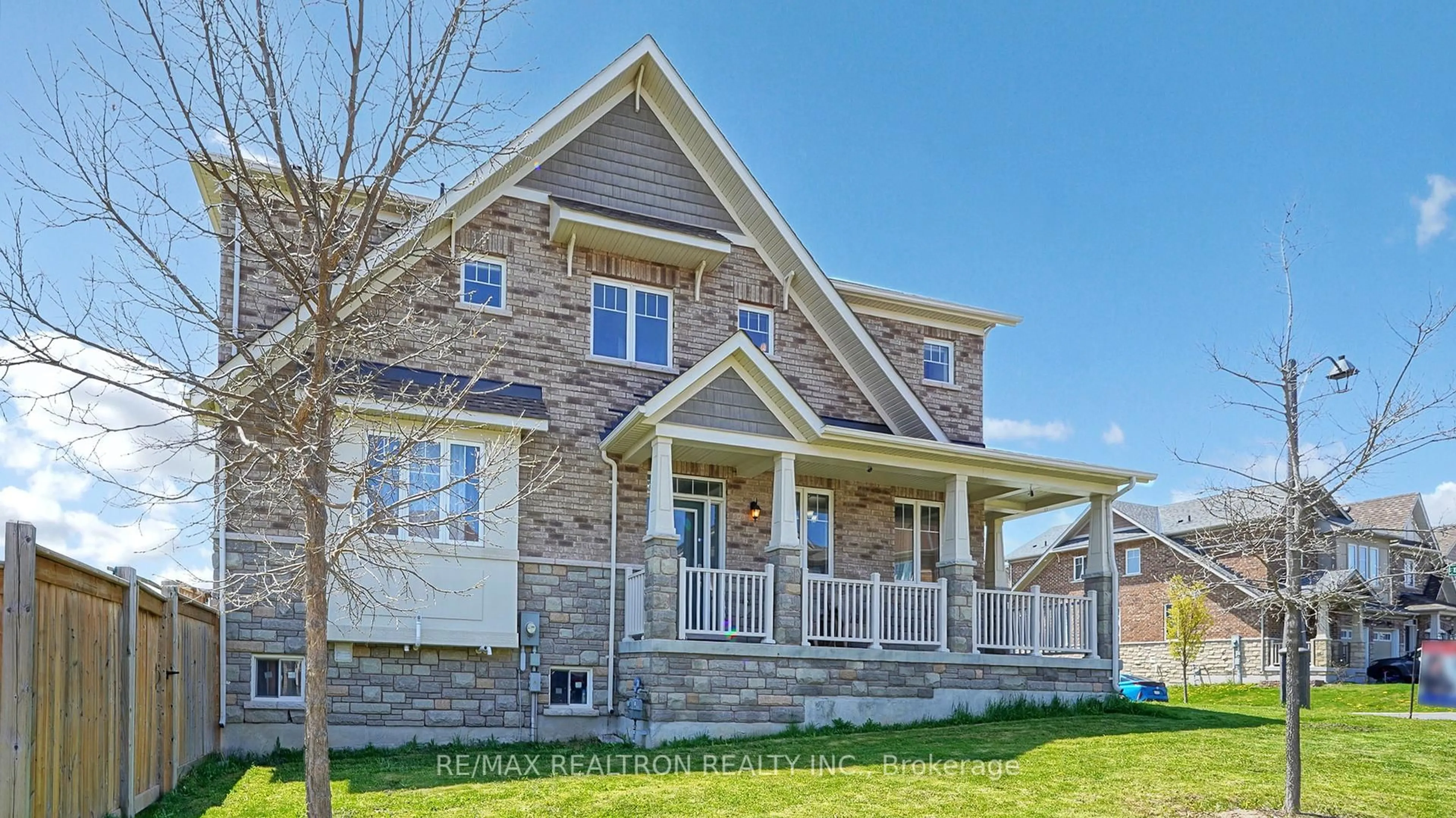 Home with brick exterior material, unknown for 2383 Dobbinton St, Oshawa Ontario L1L 0L4