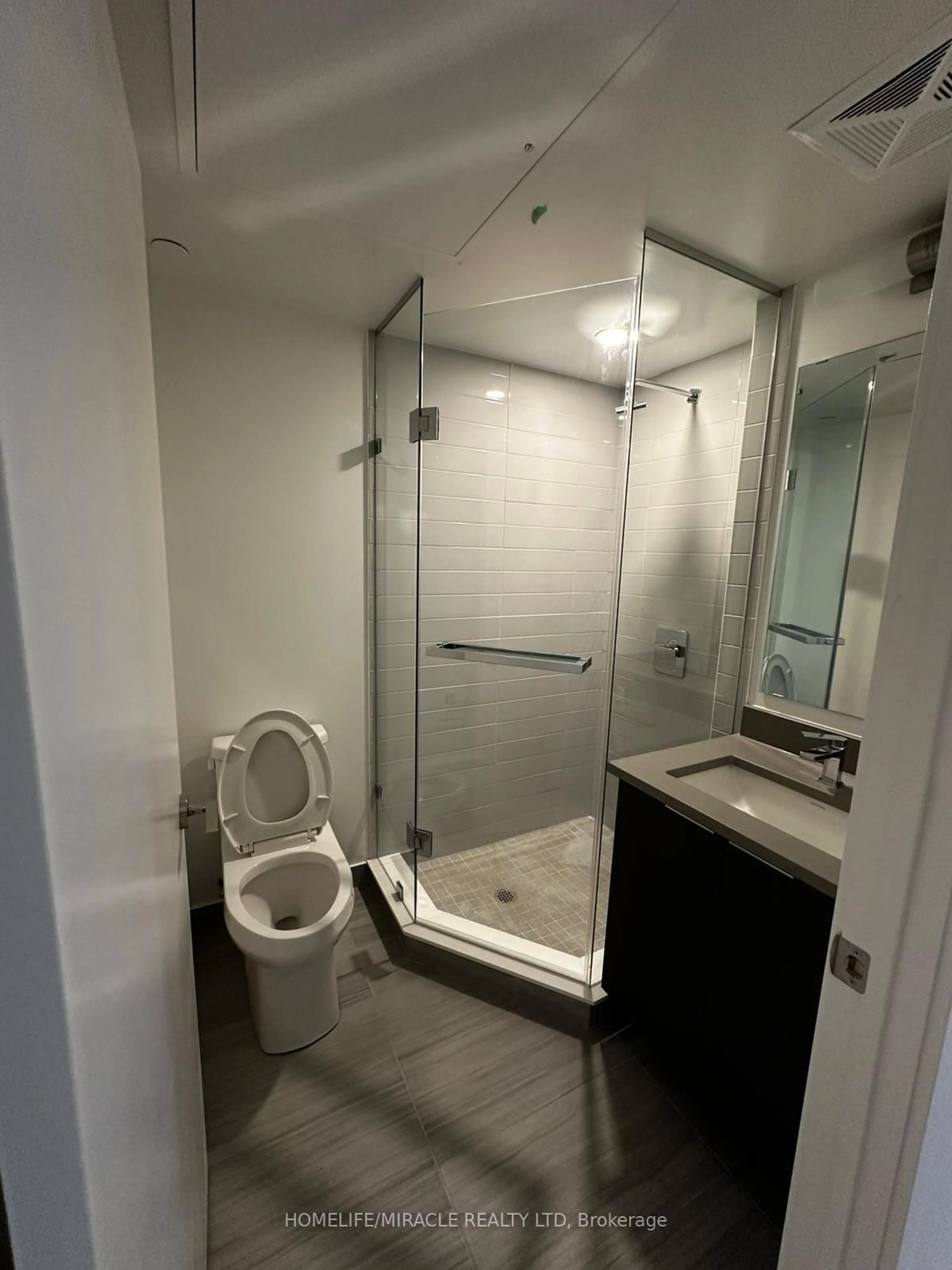 Standard bathroom, unknown for 2031 Kennedy Rd #1216, Toronto Ontario M1T 0B8
