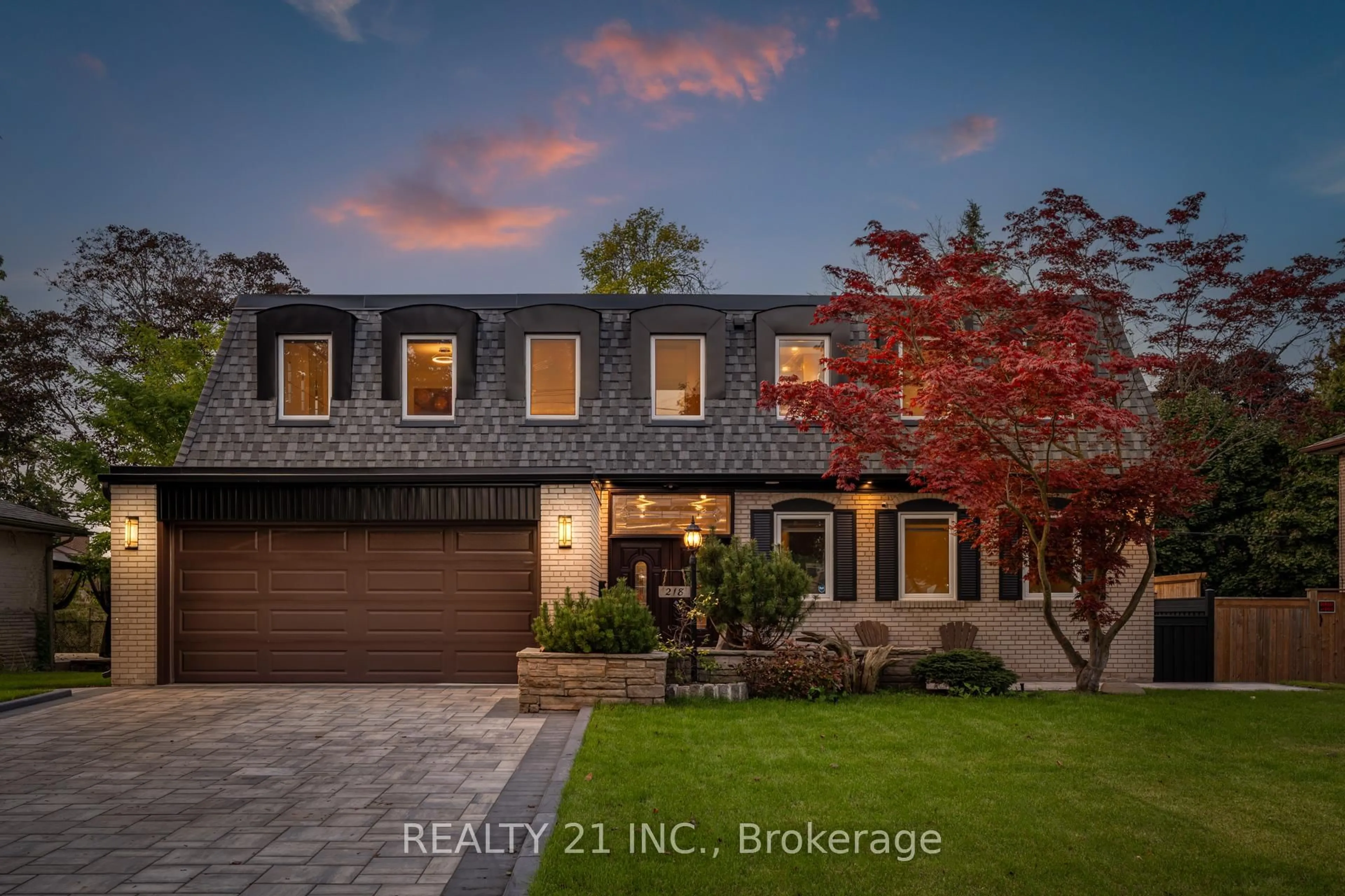 Home with brick exterior material, street for 218 Guildwood Pkwy, Toronto Ontario M1E 1P7