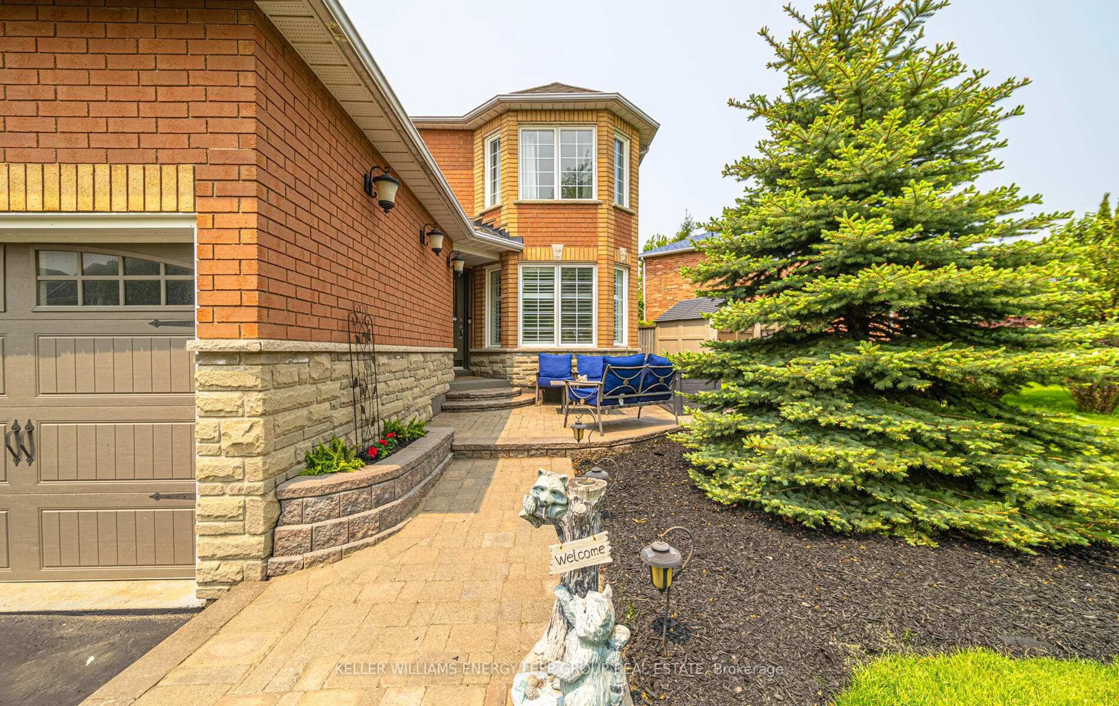 Home with brick exterior material, street for 92 Padfield Dr, Clarington Ontario L1C 5E7