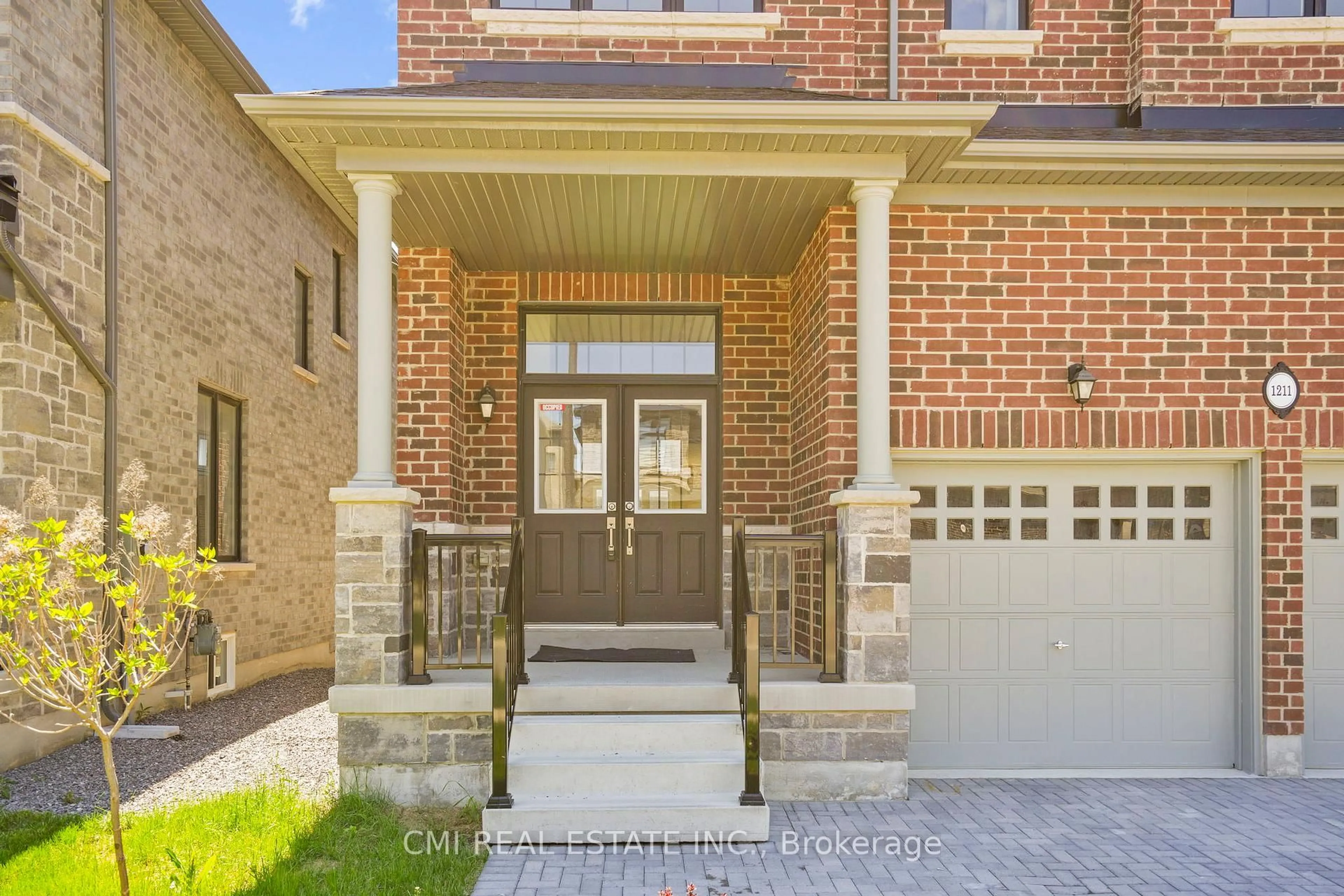Home with brick exterior material, street for 1211 Plymouth Dr, Oshawa Ontario L1H 8L7