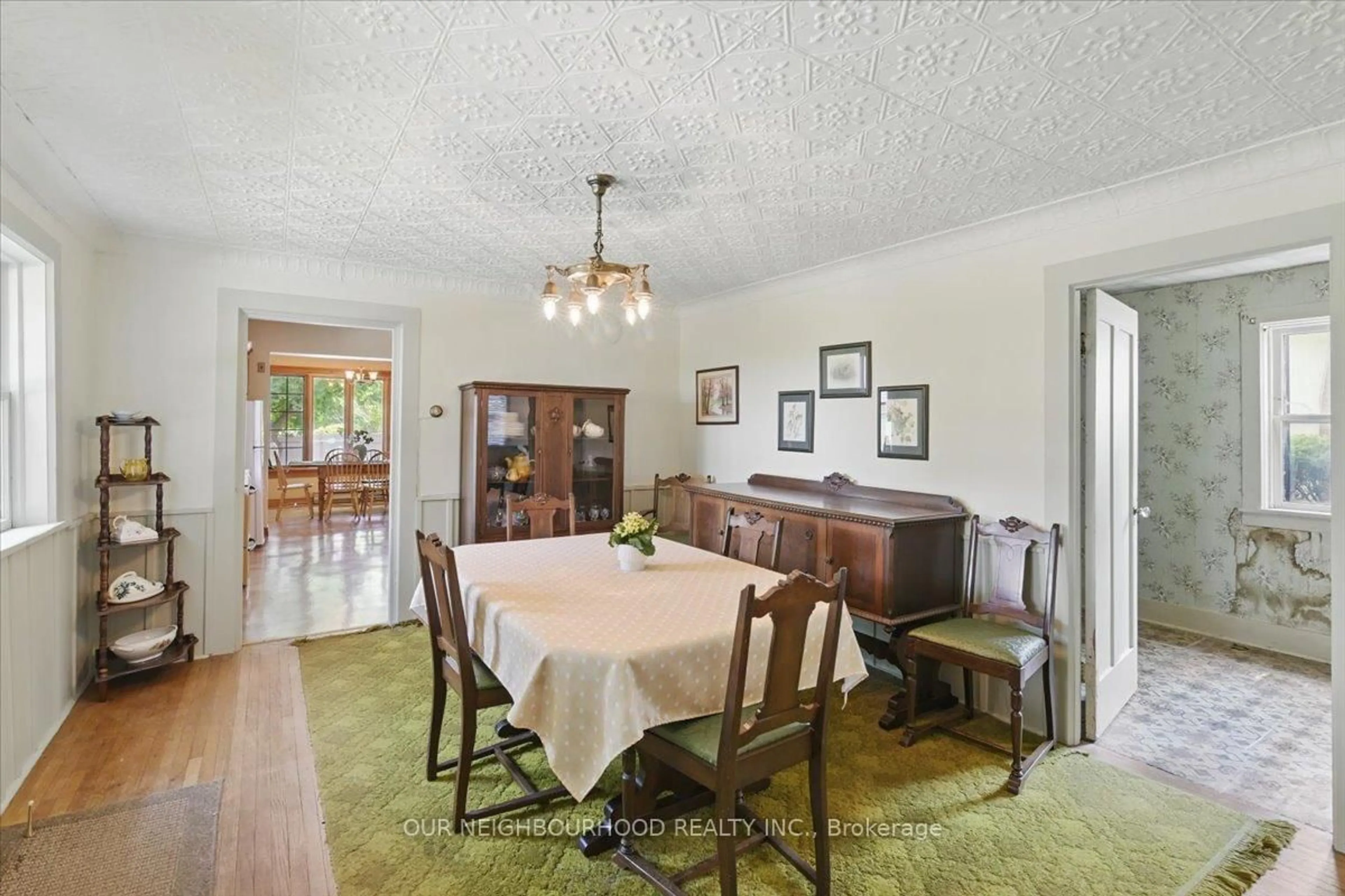 Dining room, unknown for 29 Park St, Clarington Ontario L0B 1M0