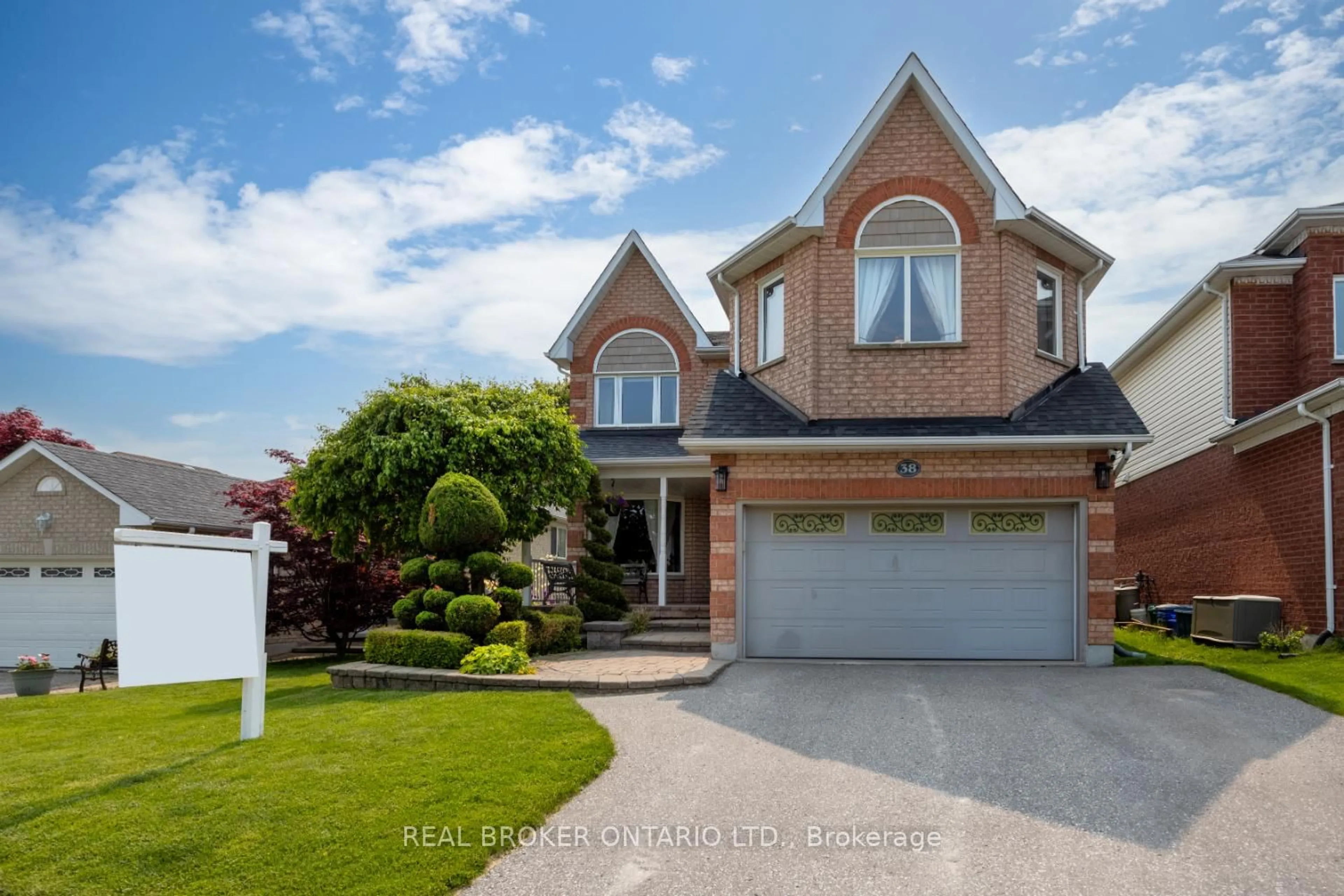 Home with brick exterior material, street for 38 Apple Blossom Blvd, Clarington Ontario L1C 4L9