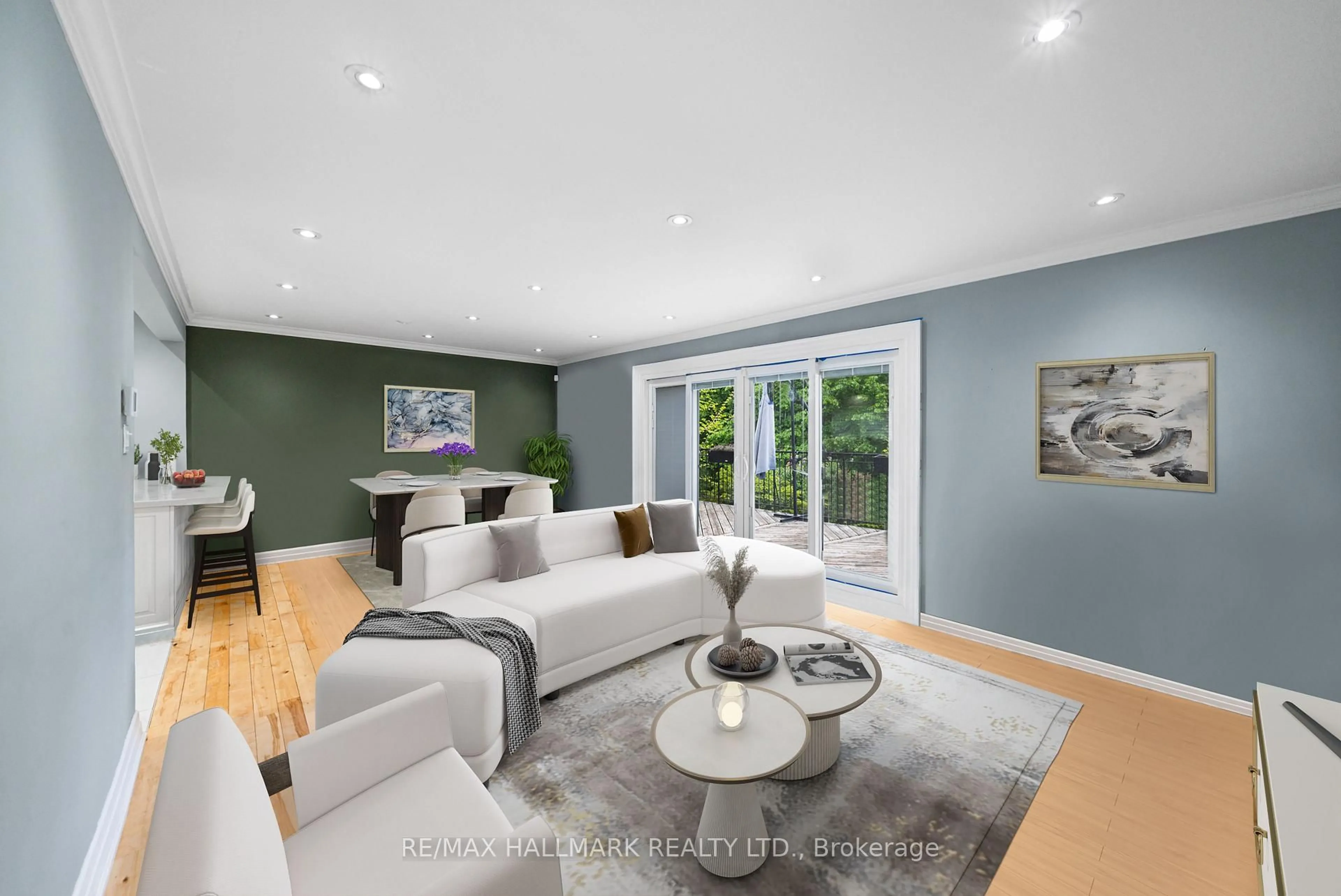 Living room with furniture, unknown for 233 Birkdale Rd, Toronto Ontario M1P 3S3