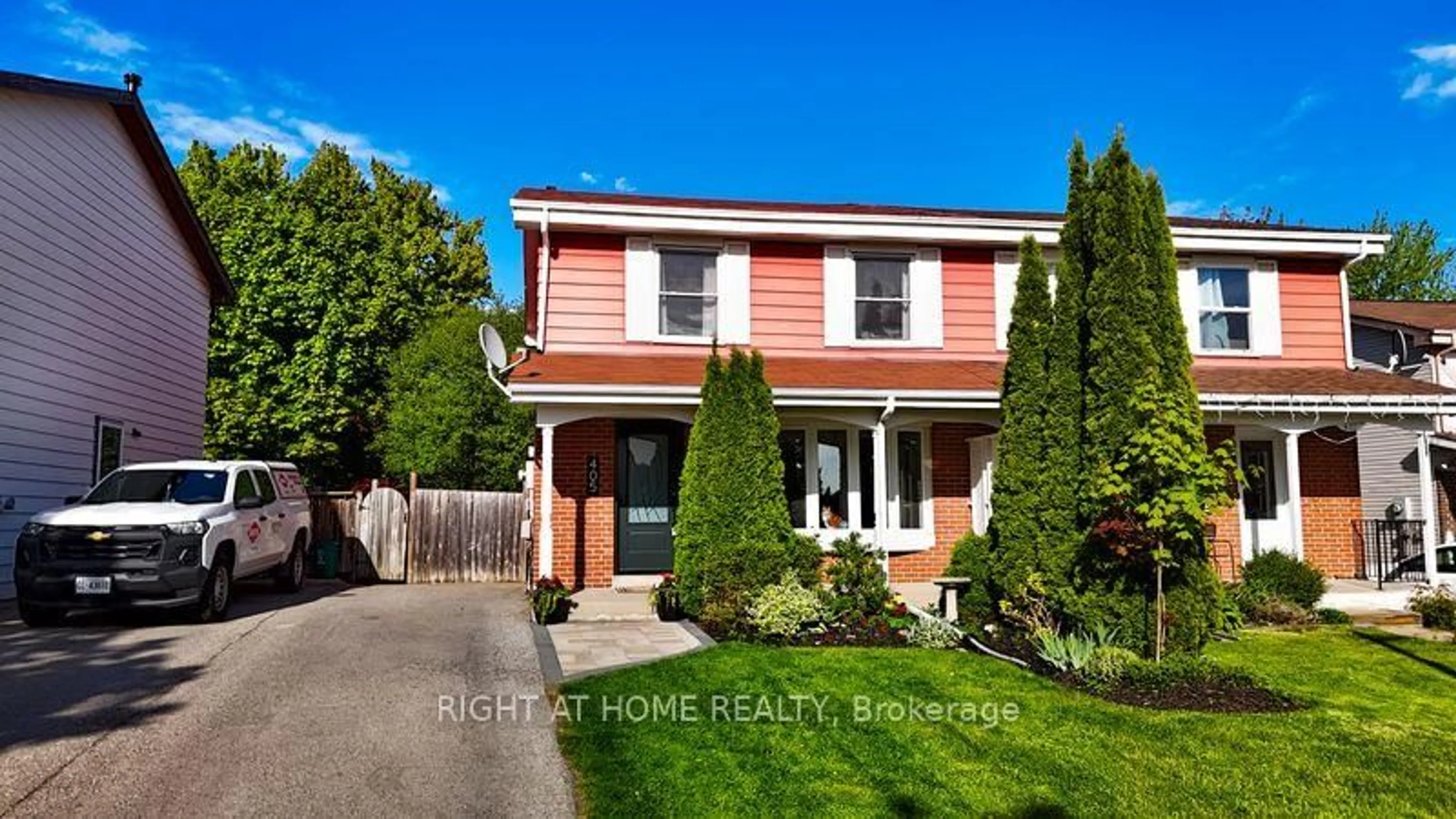Home with brick exterior material, street for 405 Fleetwood Dr, Oshawa Ontario L1K 1C2