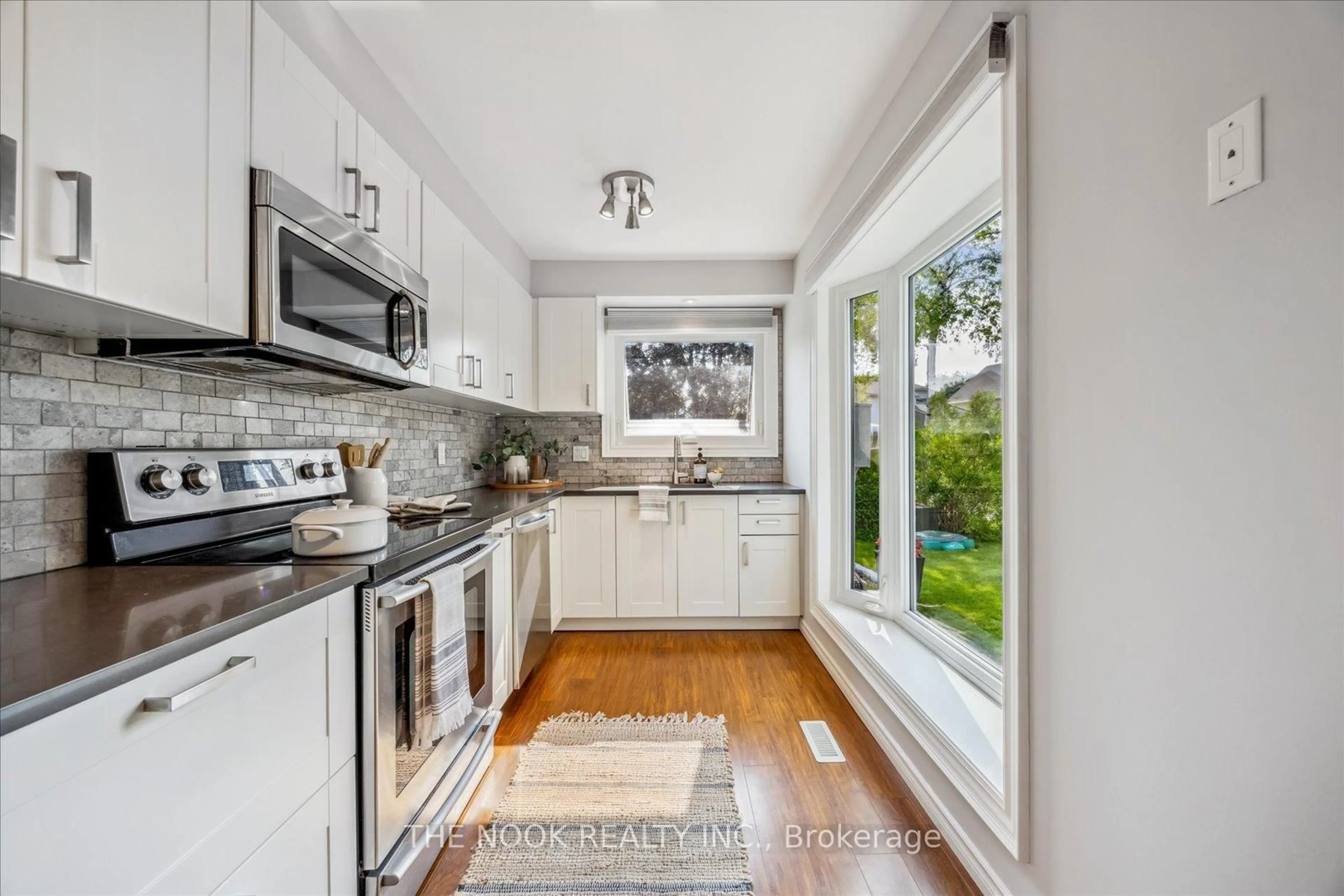 Unknown for 27 Andrea Rd, Ajax Ontario L1S 3V8