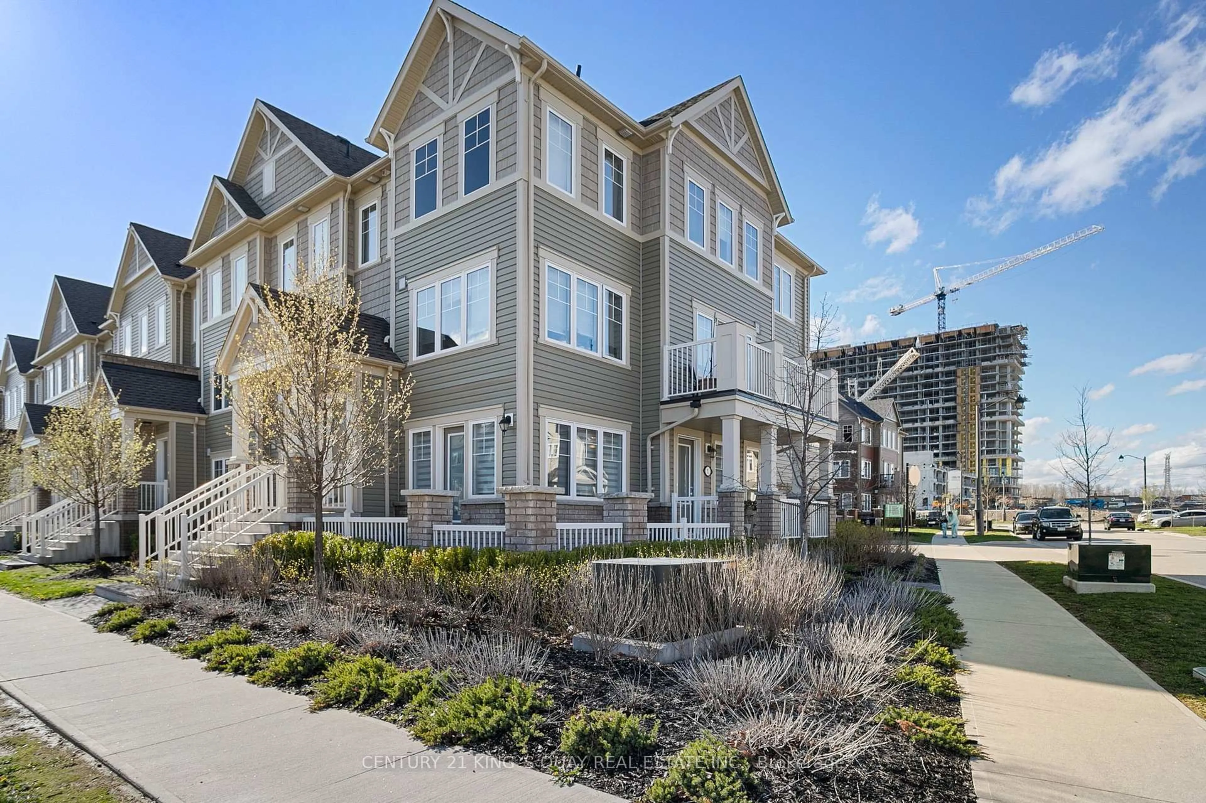Unknown for 2500 Hill Rise Crt #1, Oshawa Ontario L1L 0M6