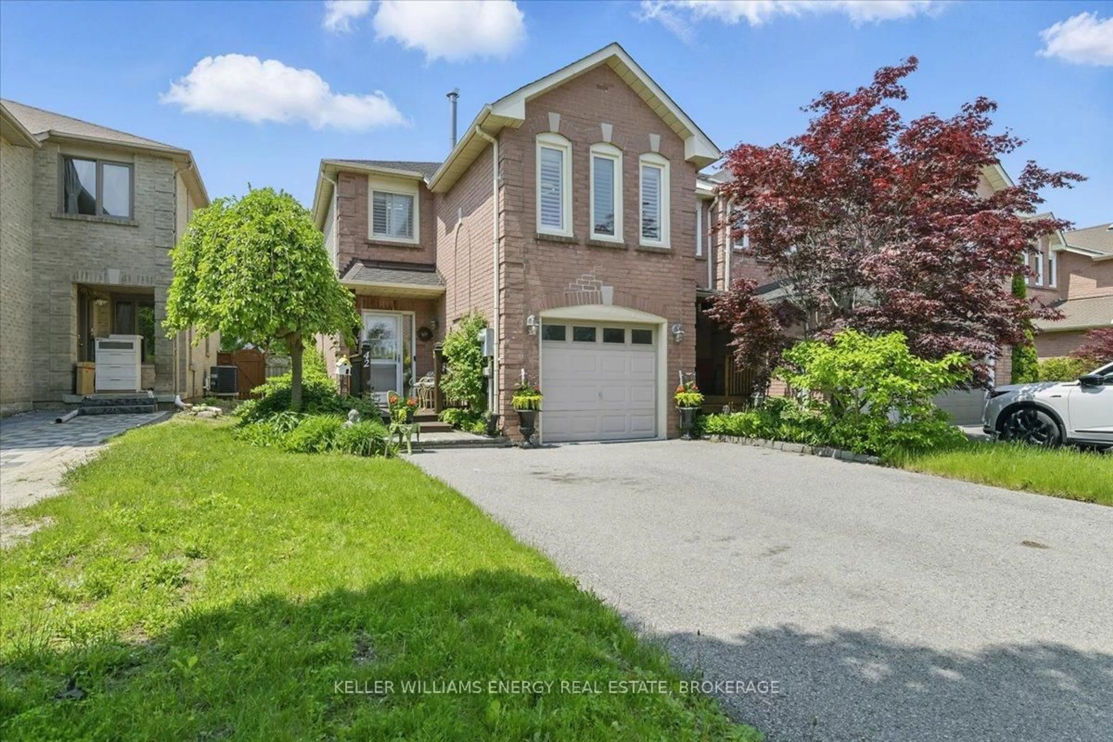 Home with brick exterior material, street for 42 Pinebrook Cres, Whitby Ontario L1R 2J7