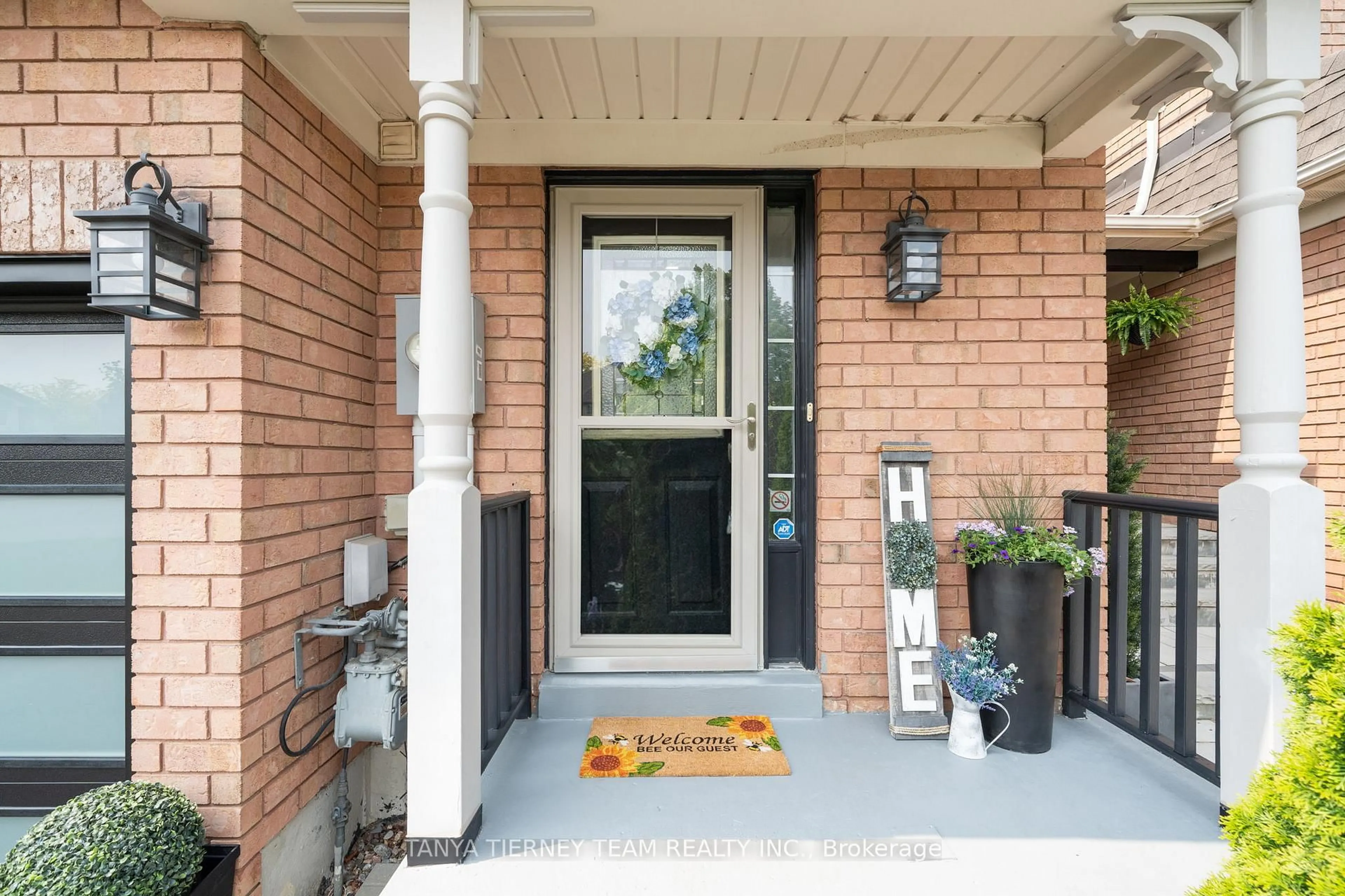 Unknown for 103 Zachary Pl, Whitby Ontario L1M 1E2
