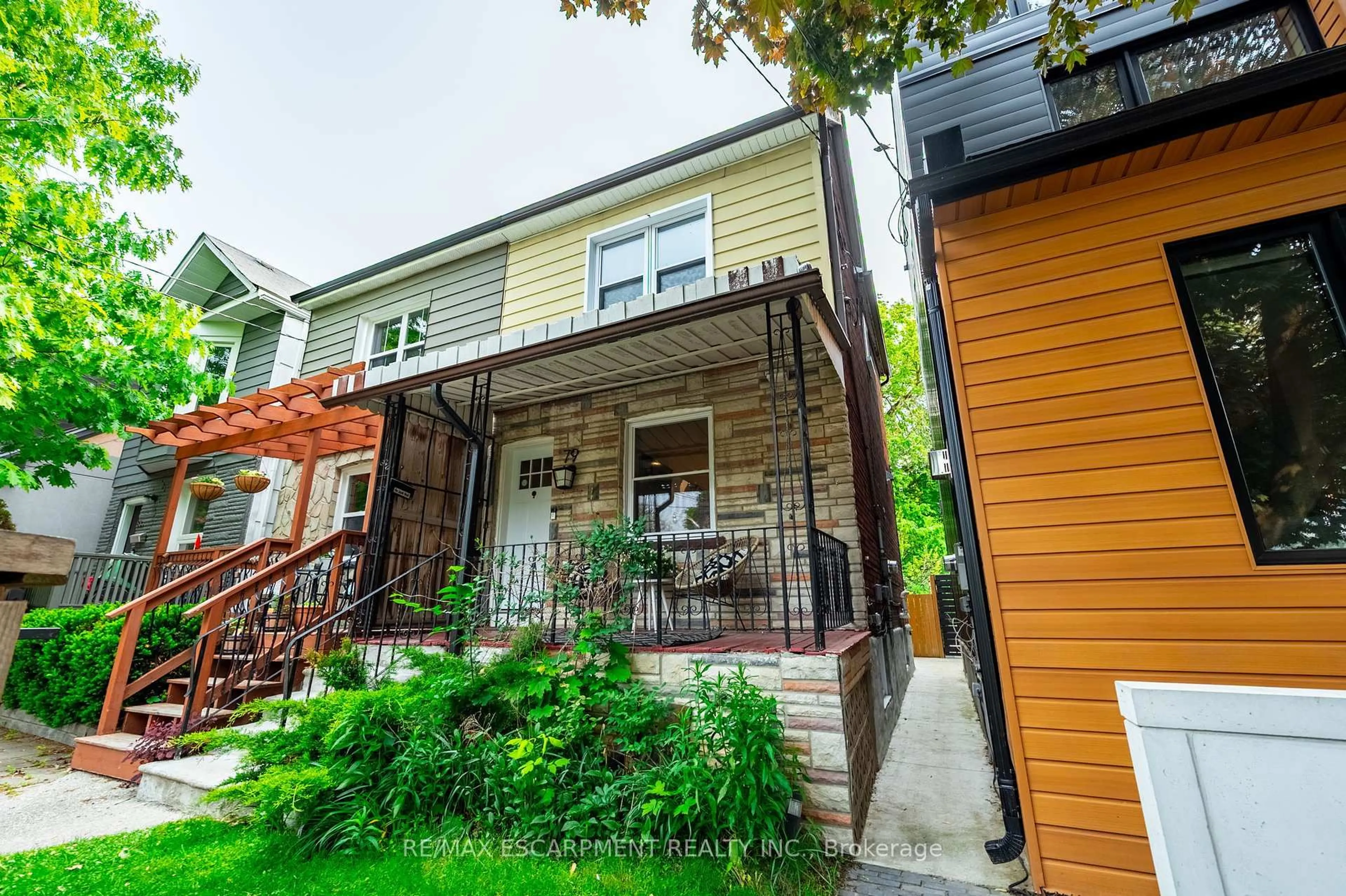 Unknown for 79 Condor Ave, Toronto Ontario M4J 3M7