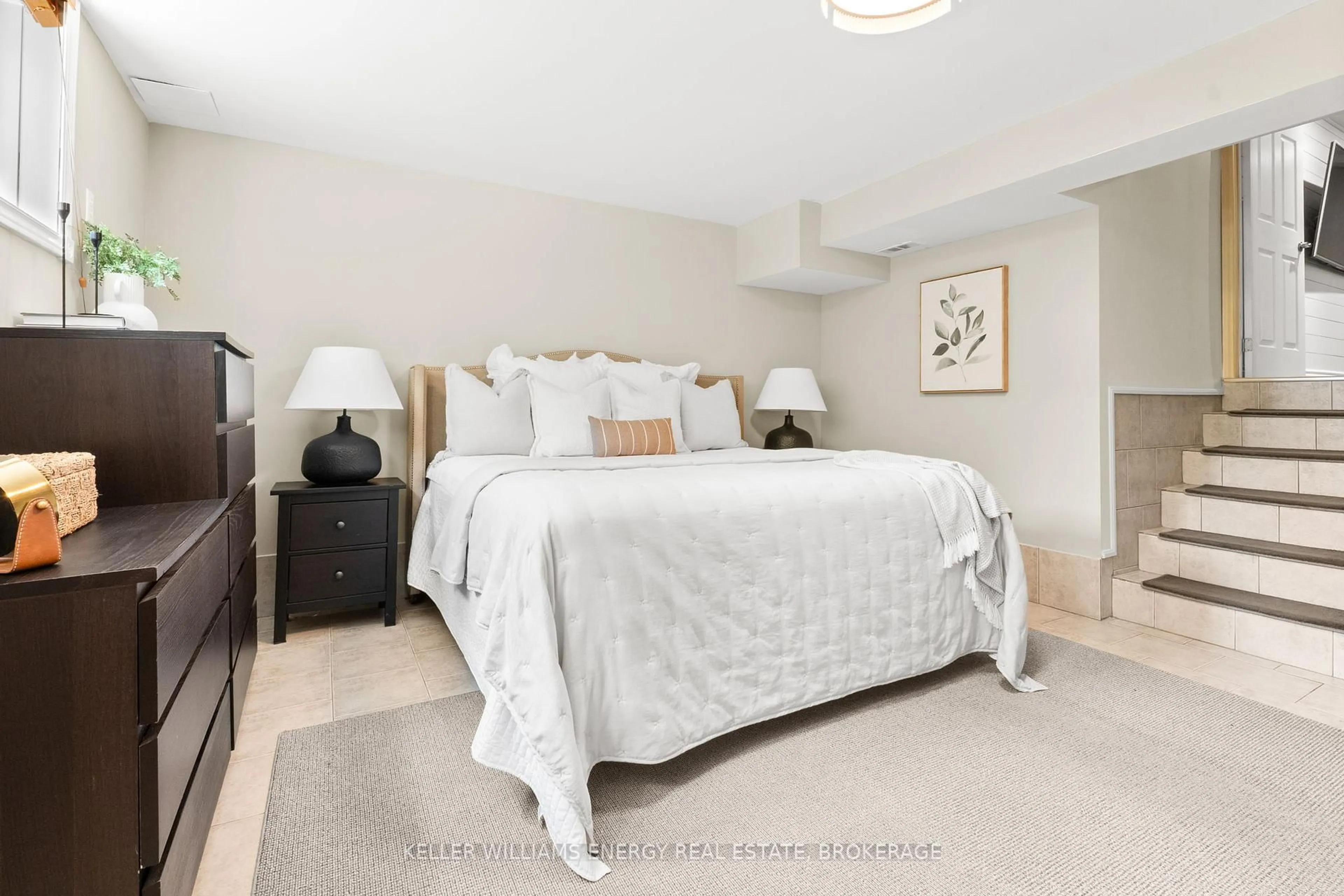 Bedroom with bed, unknown for 4 Clarke St, Clarington Ontario L1B 1C1