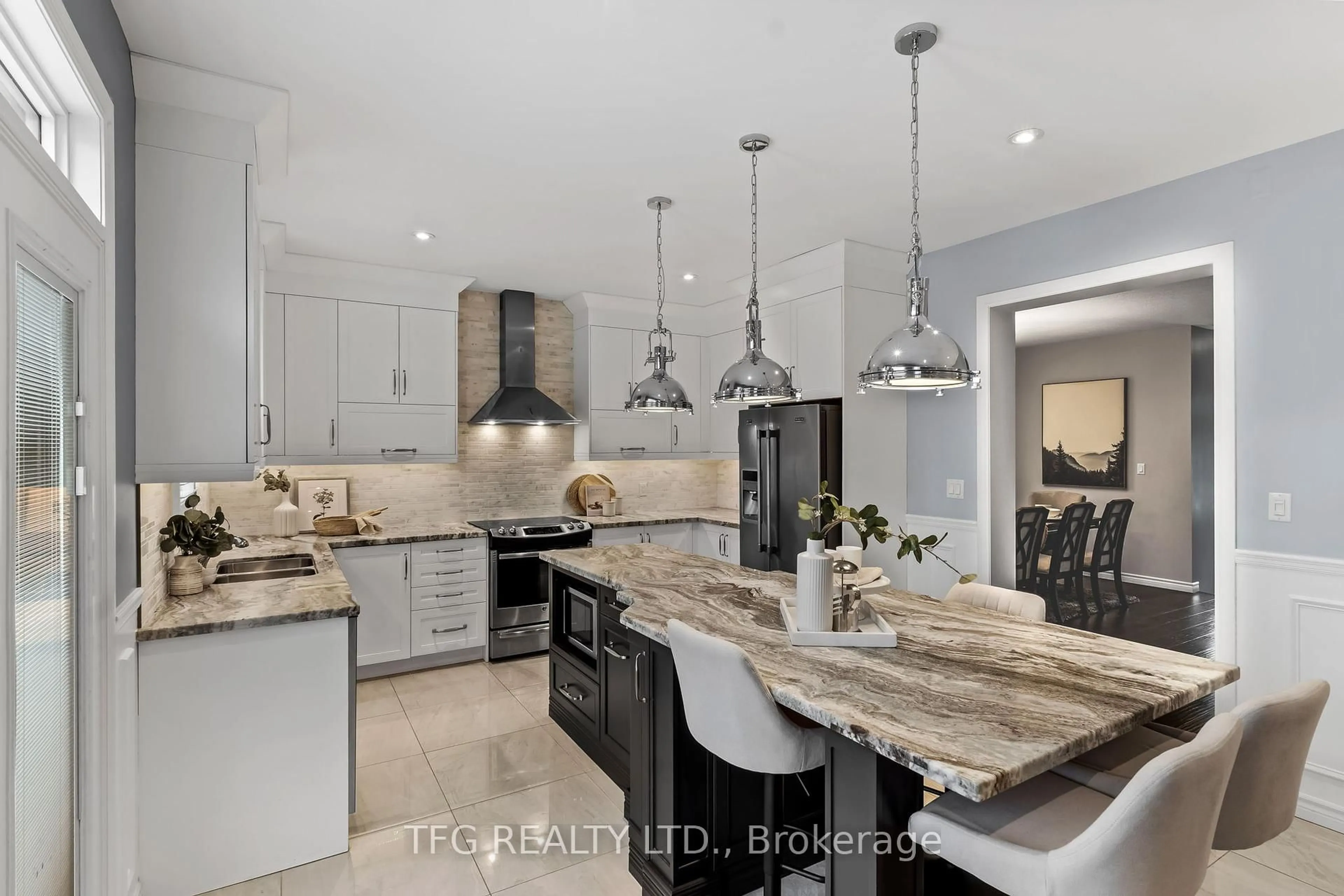 Contemporary kitchen, ceramic/tile floor for 184 Varcoe Rd, Clarington Ontario L1E 0J1