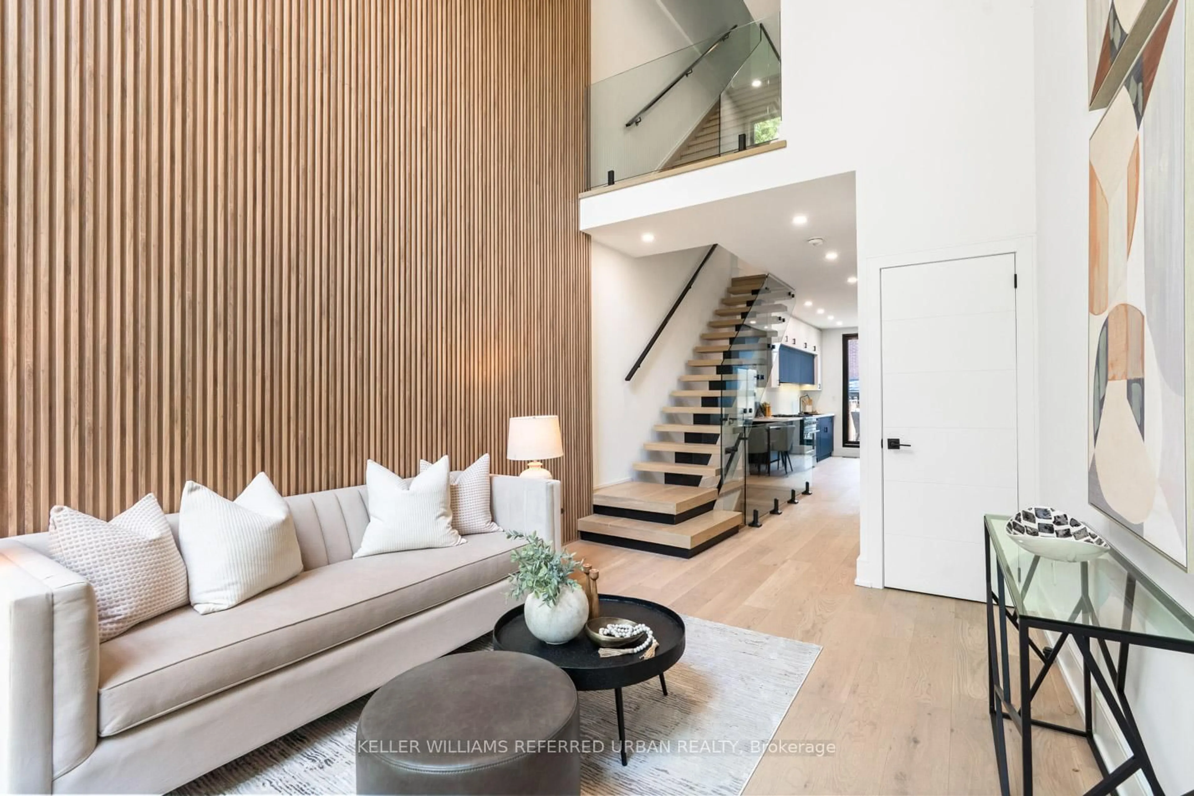 Unknown for 37 Blackburn St, Toronto Ontario M4M 2B3