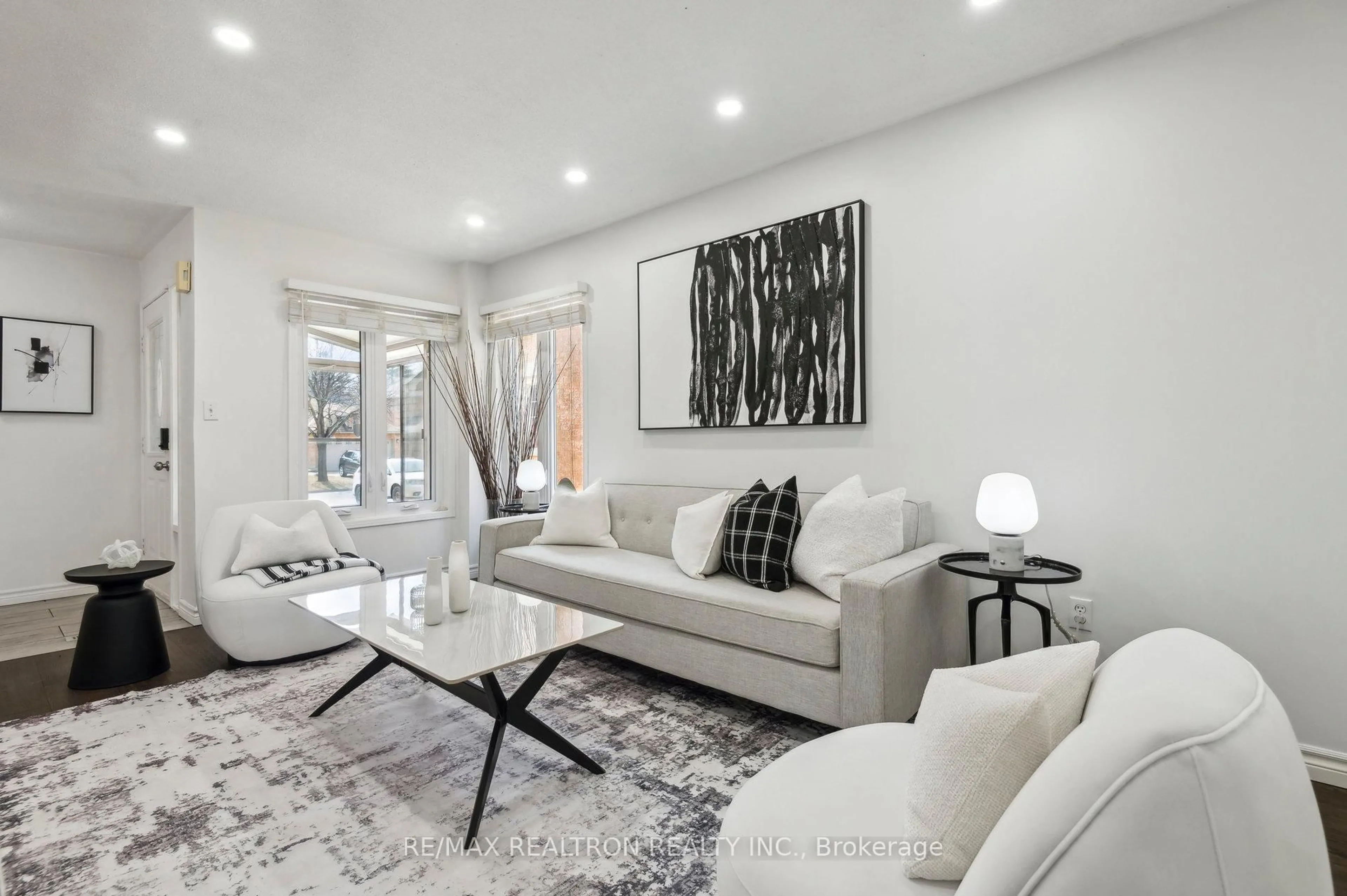 Living room with furniture, unknown for 1152 Gossamer Dr, Pickering Ontario L1X 2T8