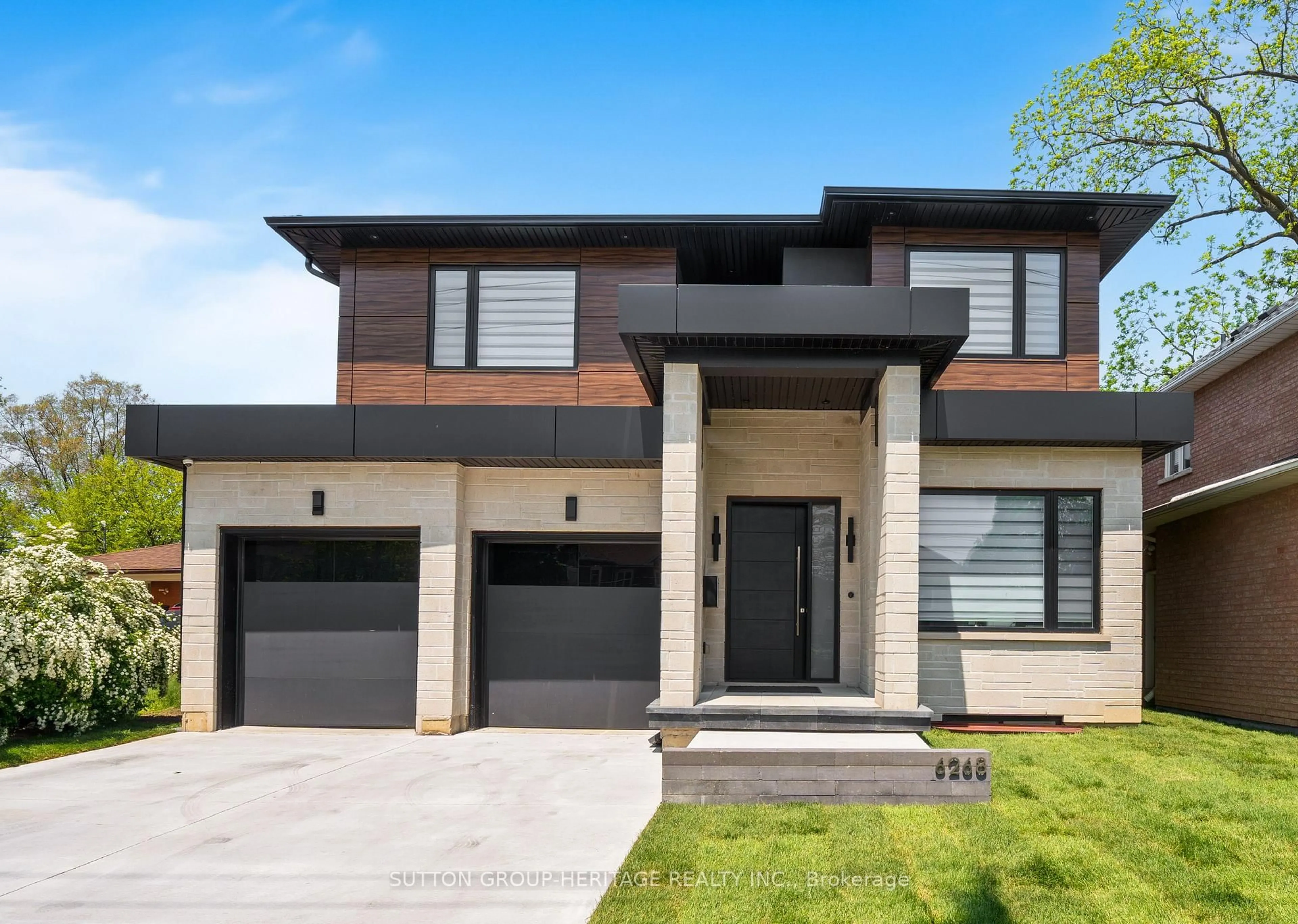 Home with brick exterior material, street for 6268 Kingston Rd, Toronto Ontario M1C 1L1