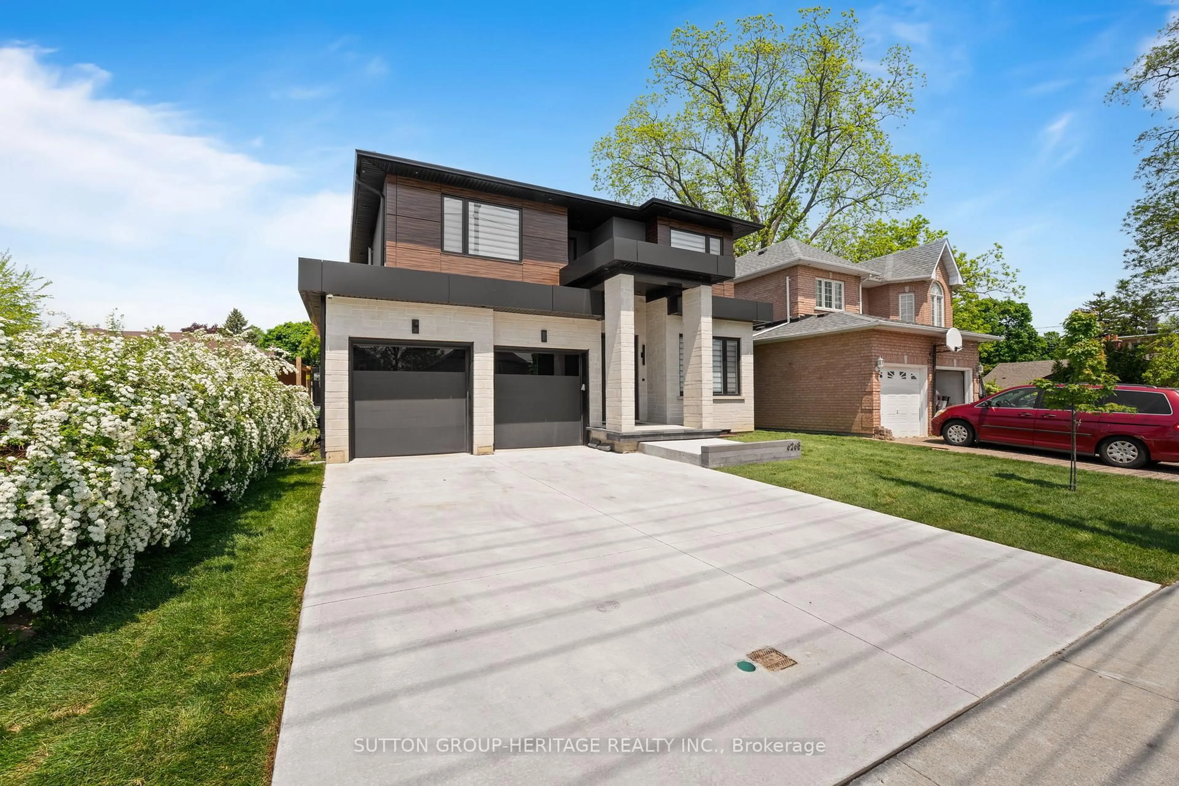 Home with brick exterior material, street for 6268 Kingston Rd, Toronto Ontario M1C 1L1