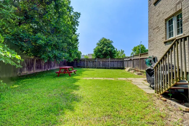 Additional image 3 of 1 Birchcrest Crt