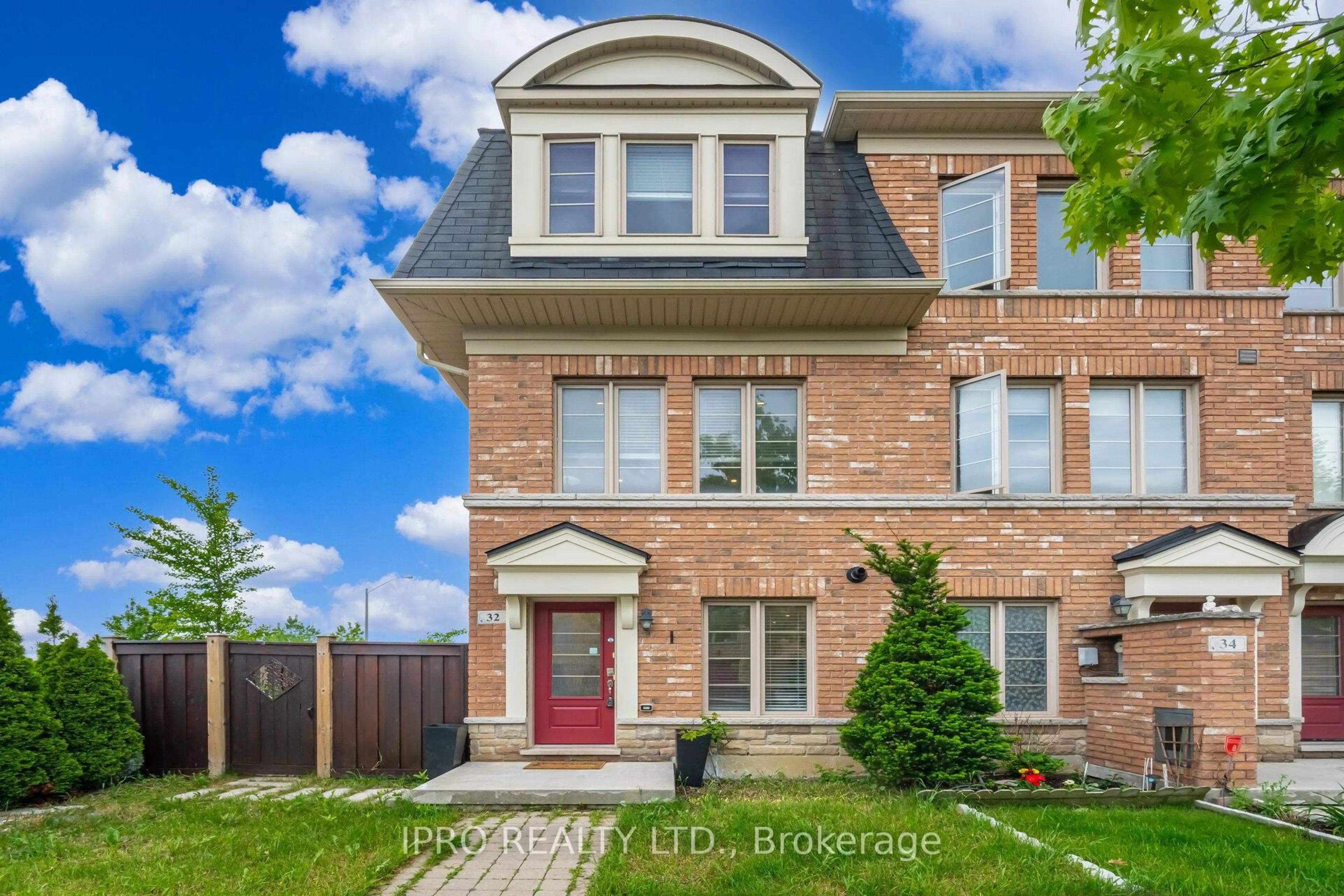 Home with brick exterior material, street for 32 Lily Cup Ave, Toronto Ontario M1L 0H4