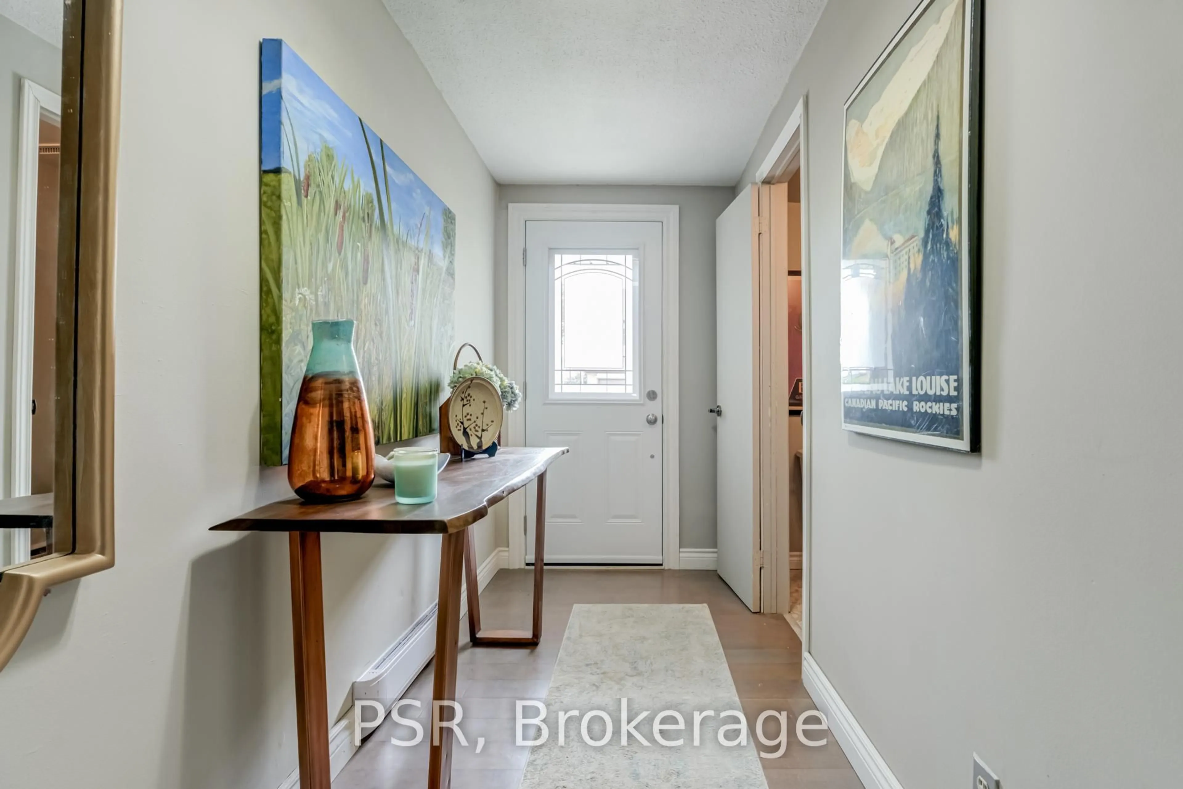Indoor entryway for 50 Verne Cres #22, Toronto Ontario M1B 2Z1