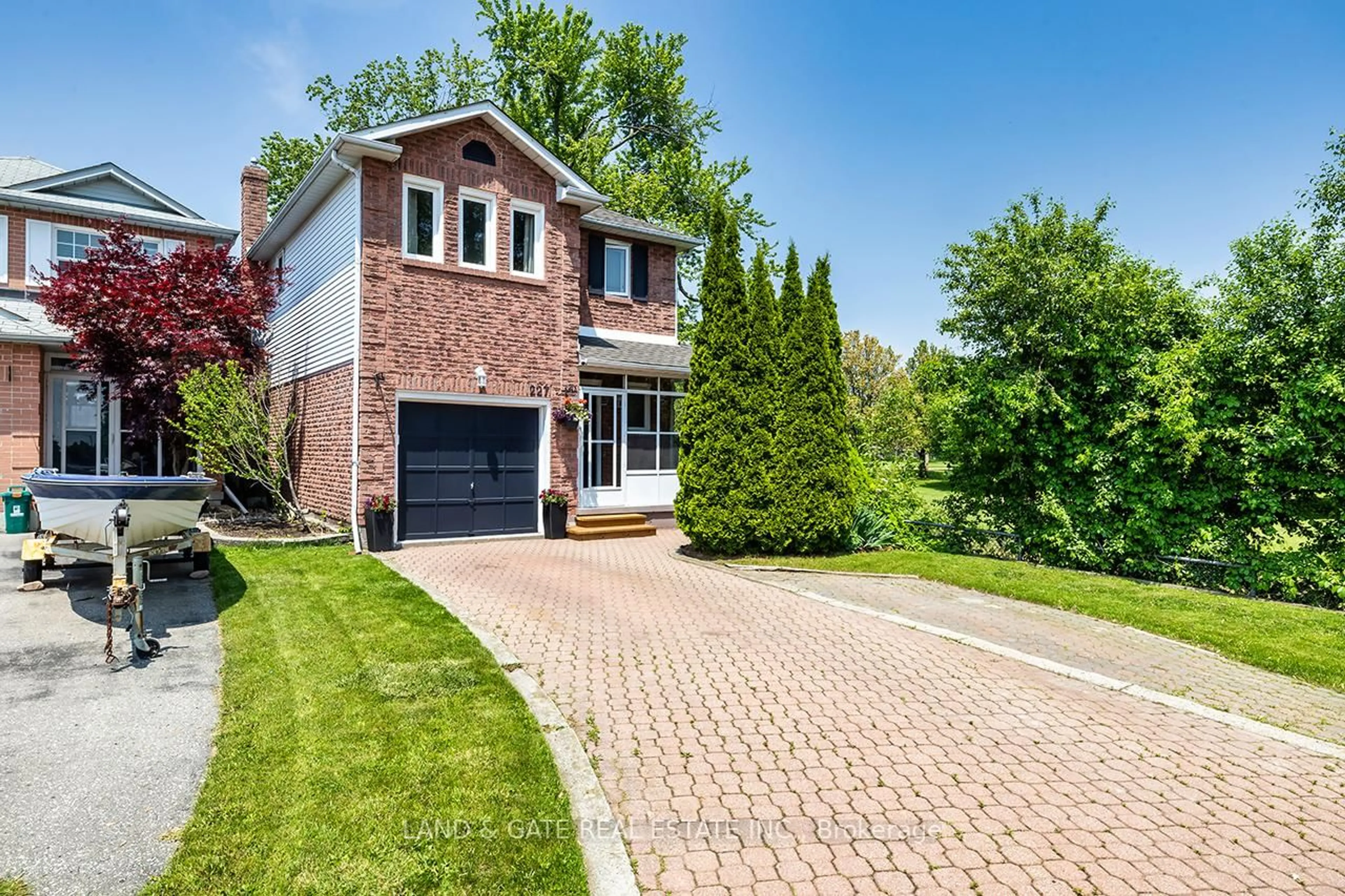 Home with brick exterior material, street for 227 Lichen Cres, Oshawa Ontario L1J 7W2