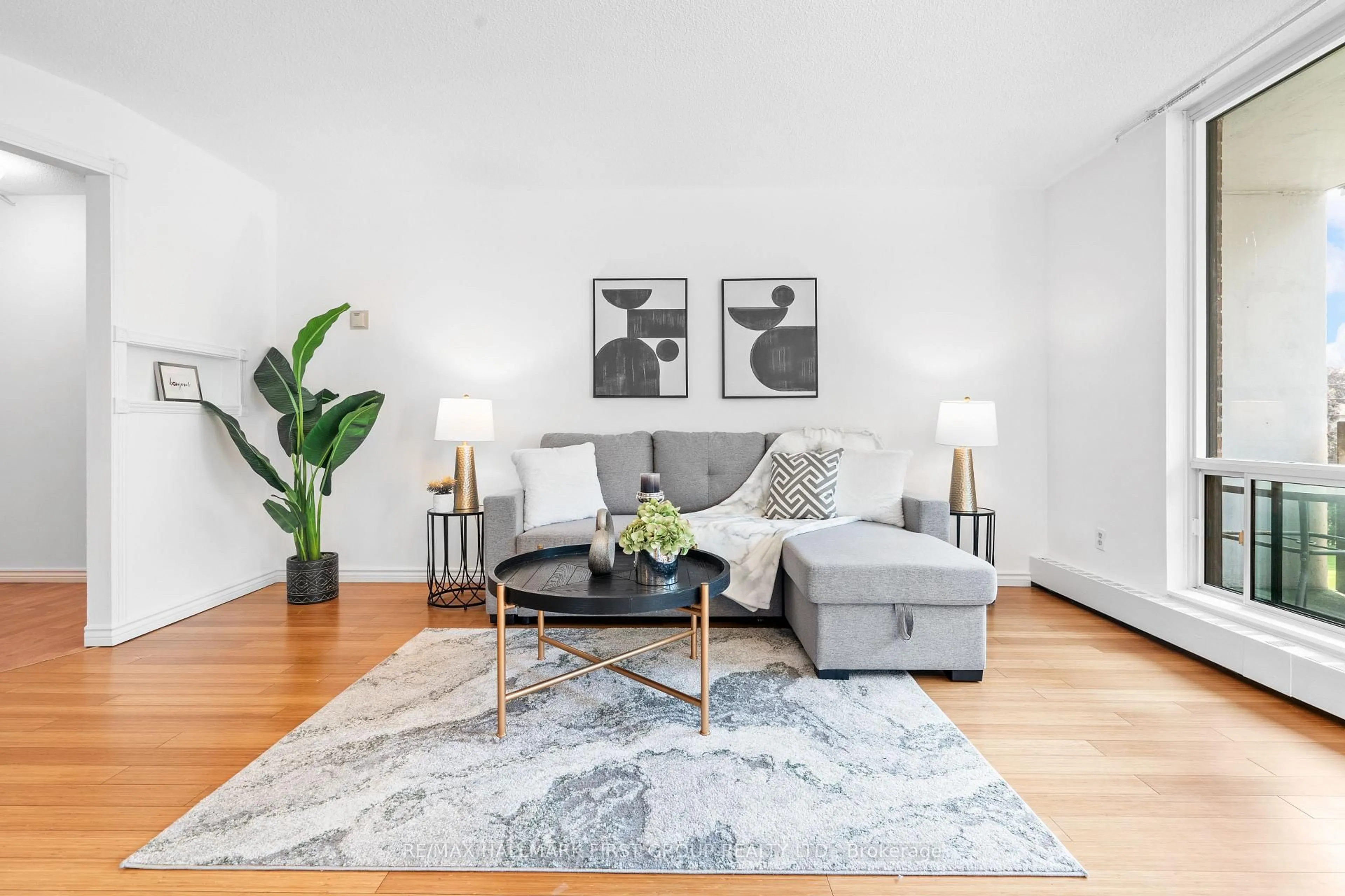 Living room with furniture, unknown for 1210 Radom St #209, Pickering Ontario L1W 2Z3