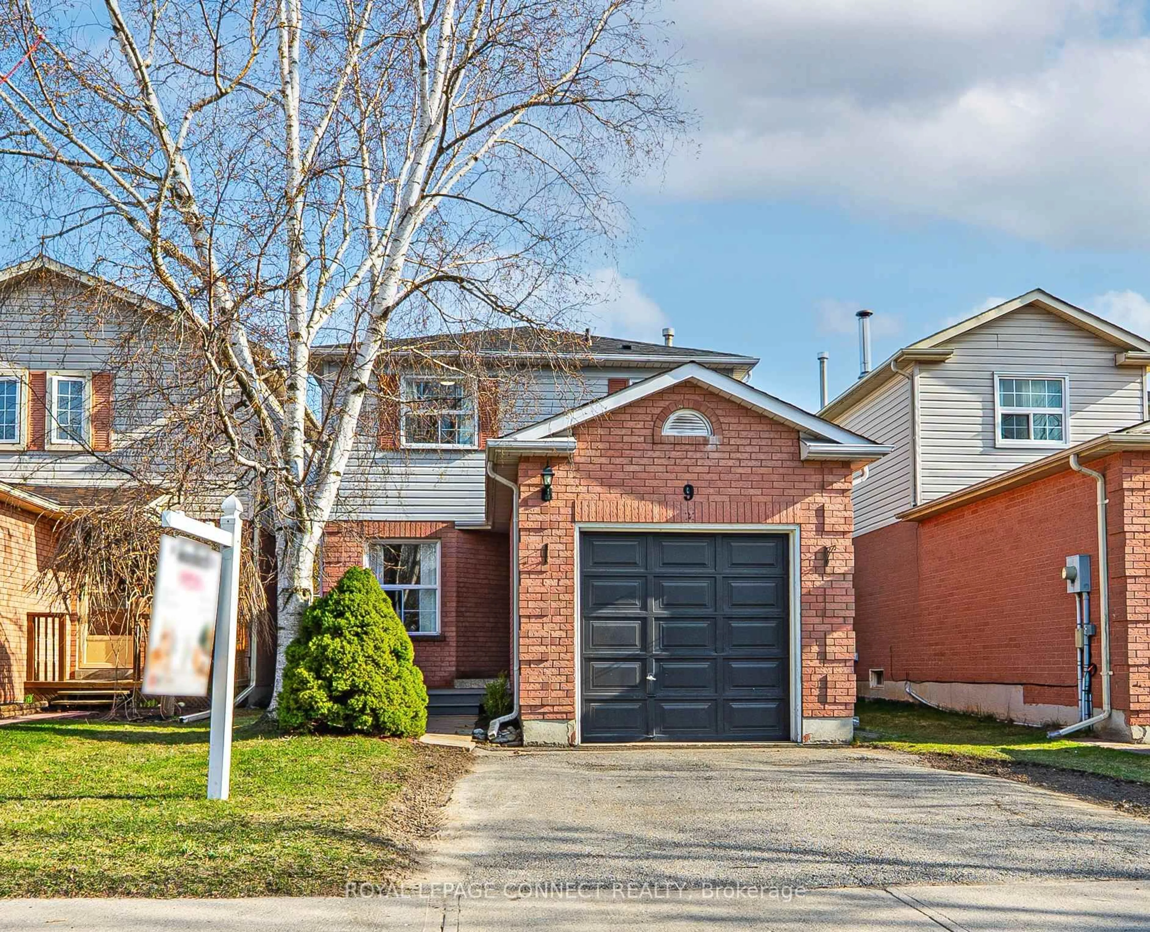 Home with brick exterior material, street for 9 Flaxman Ave, Clarington Ontario L1C 4S5