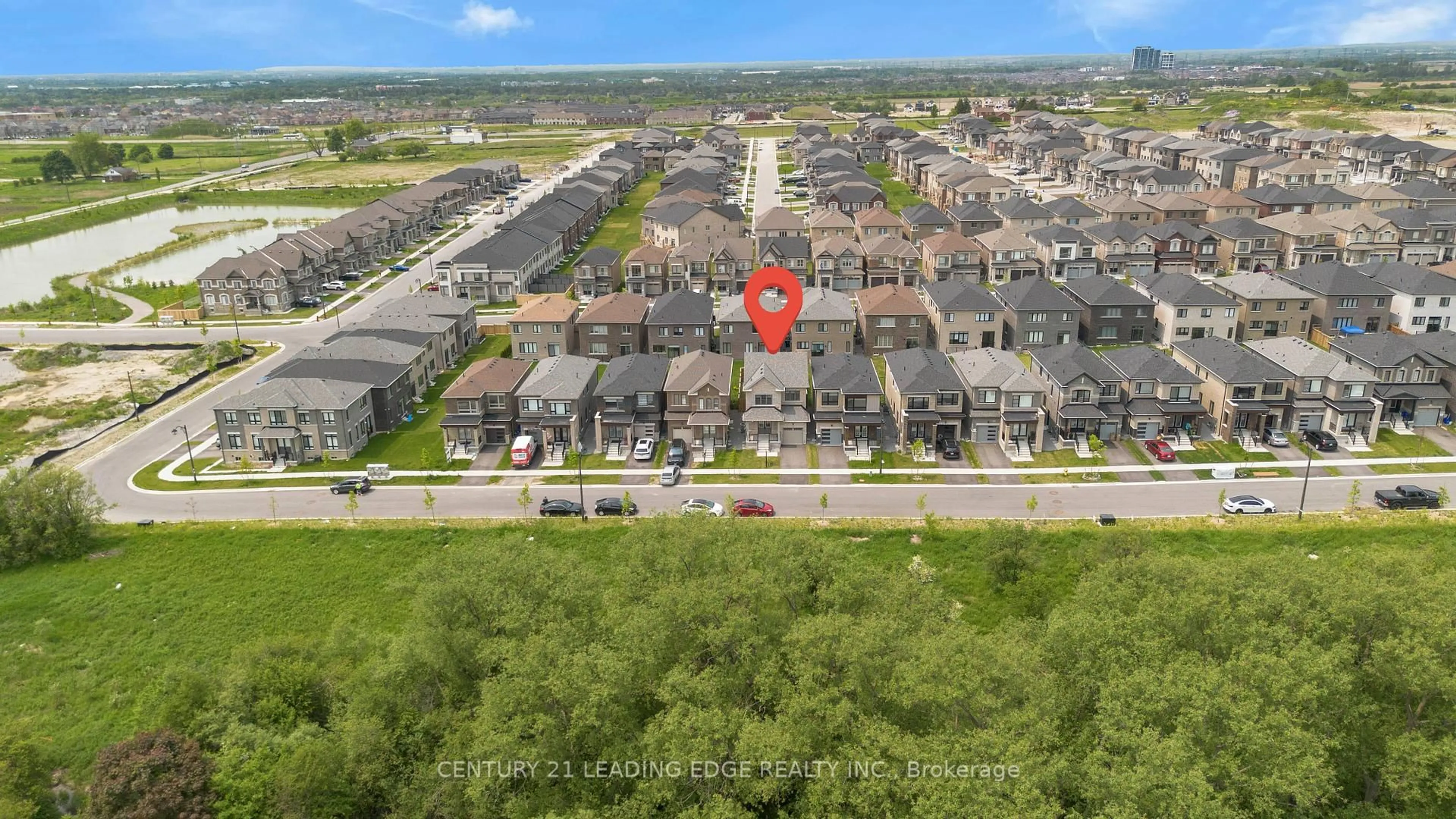 A pic from outside/outdoor area/front of a property/back of a property/a pic from drone, unknown for 1300 Klondike Dr, Oshawa Ontario L1L 0T2