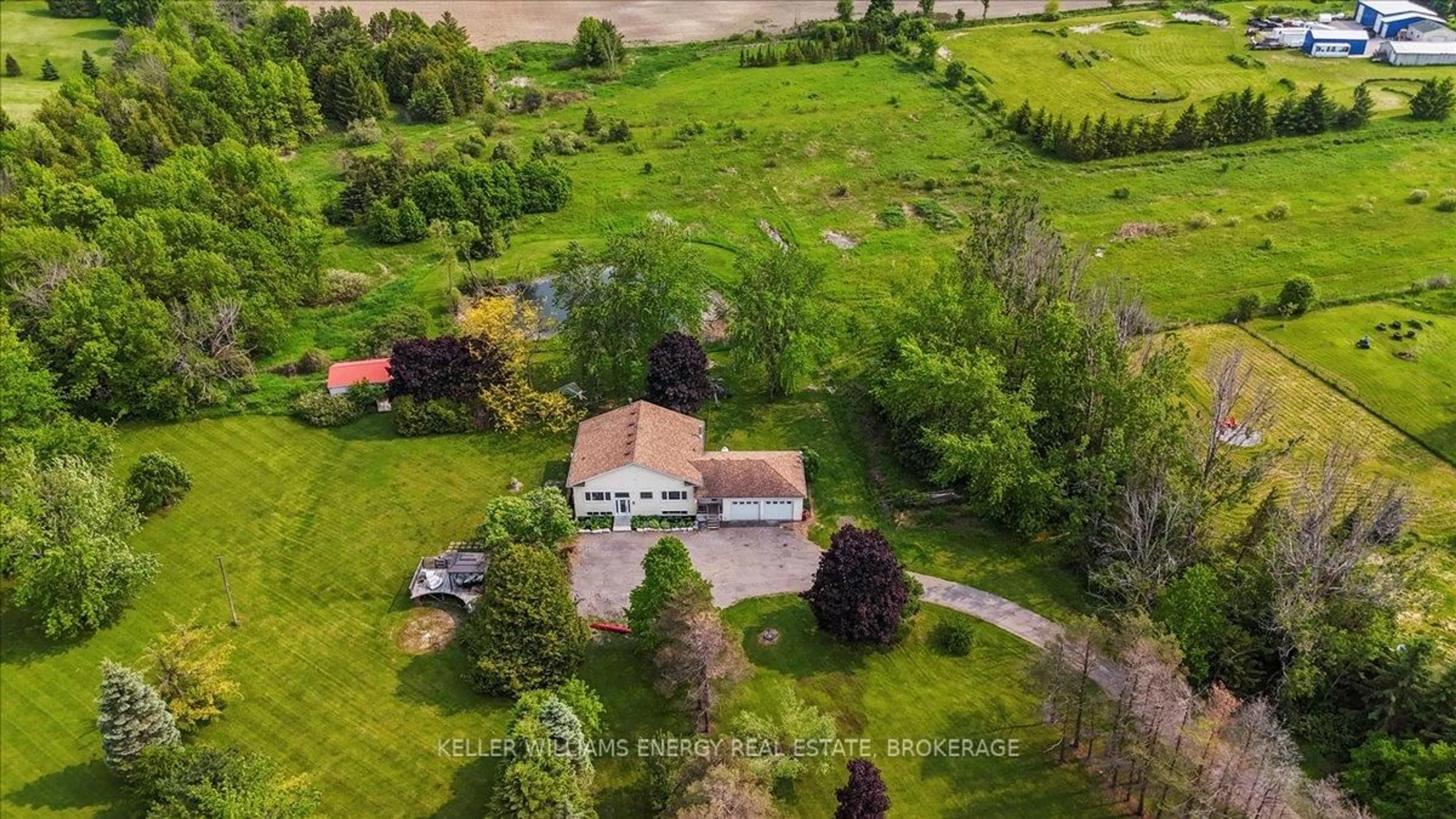A pic from outside/outdoor area/front of a property/back of a property/a pic from drone, water/lake/river/ocean view for 2370 Bruce Rd, Scugog Ontario L0C 1G0