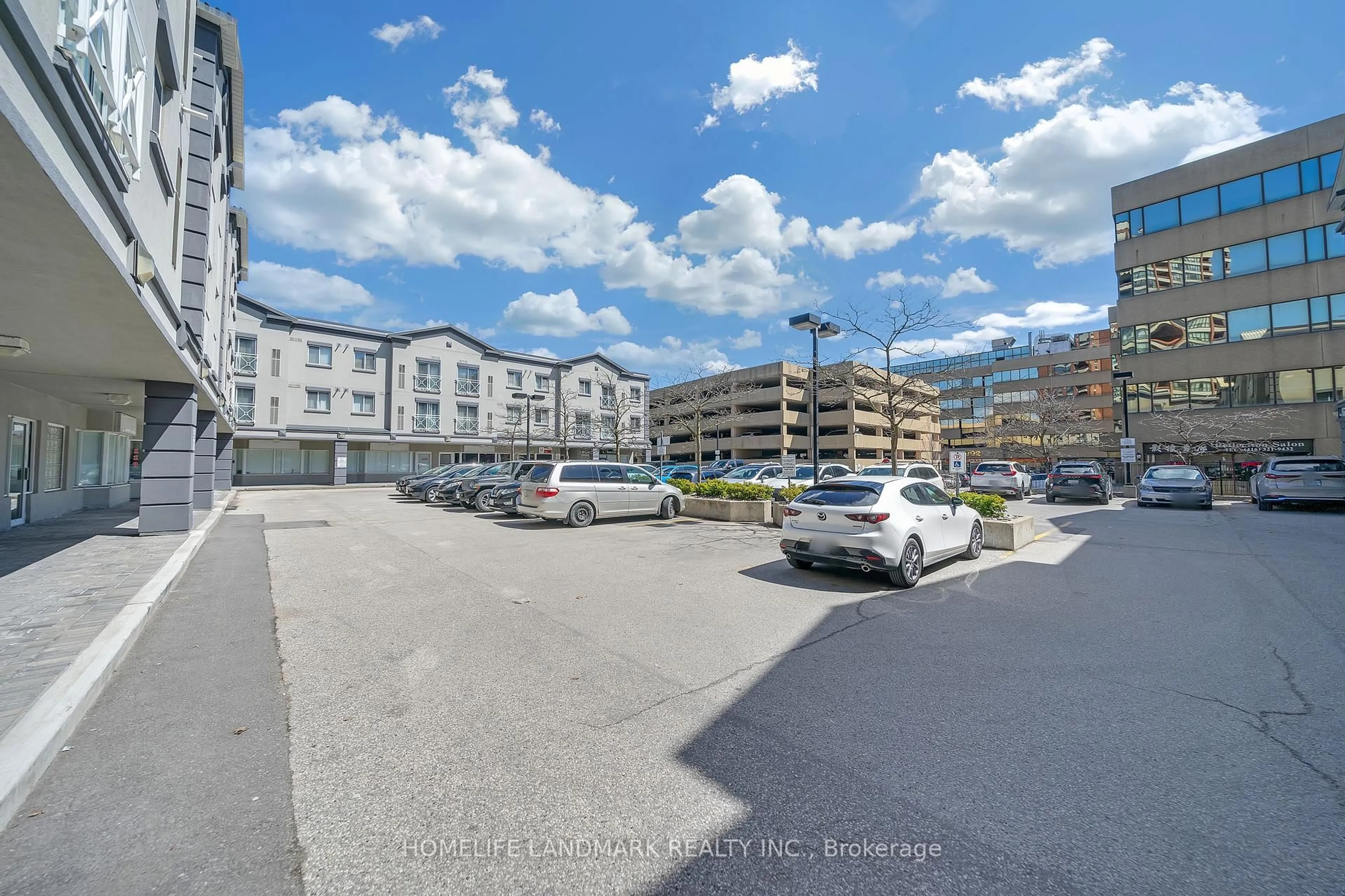 Unknown for 2351 Kennedy Rd #125, Toronto Ontario M1T 3G9