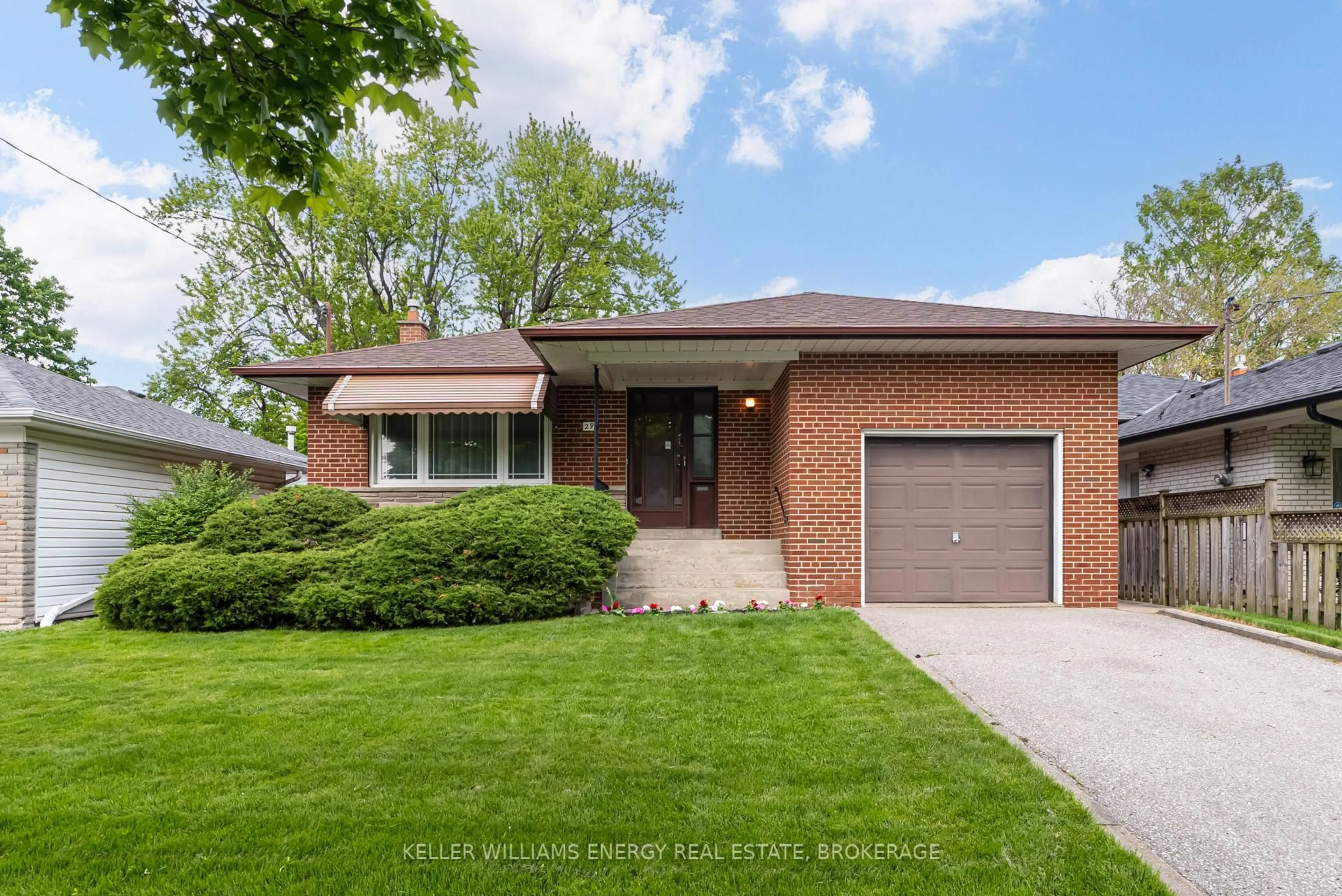 Home with brick exterior material, street for 29 Sedgemount Dr, Toronto Ontario M1H 1X4