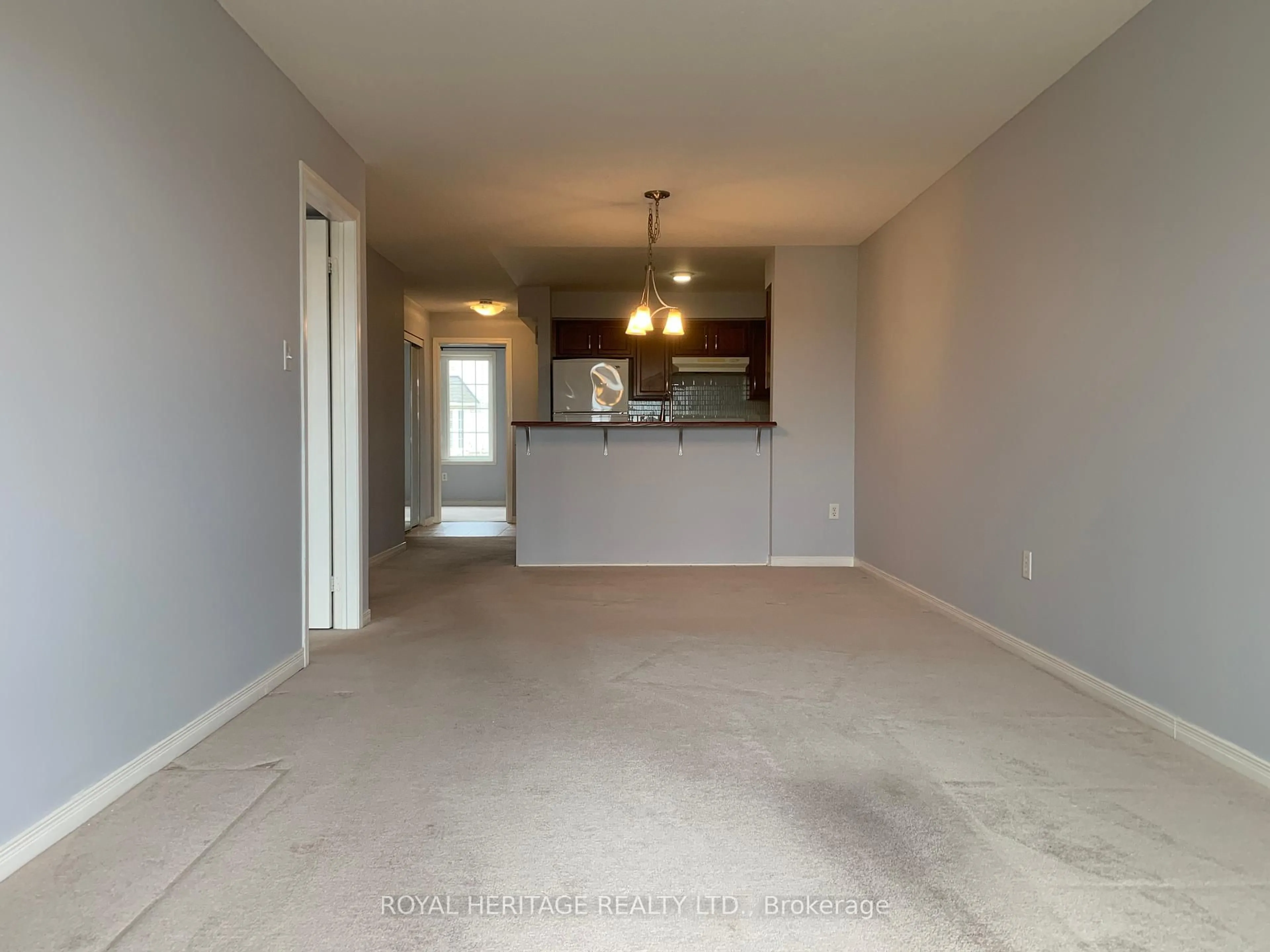 A pic of a room for 117 Petra Way #2, Whitby Ontario L1R 0A8