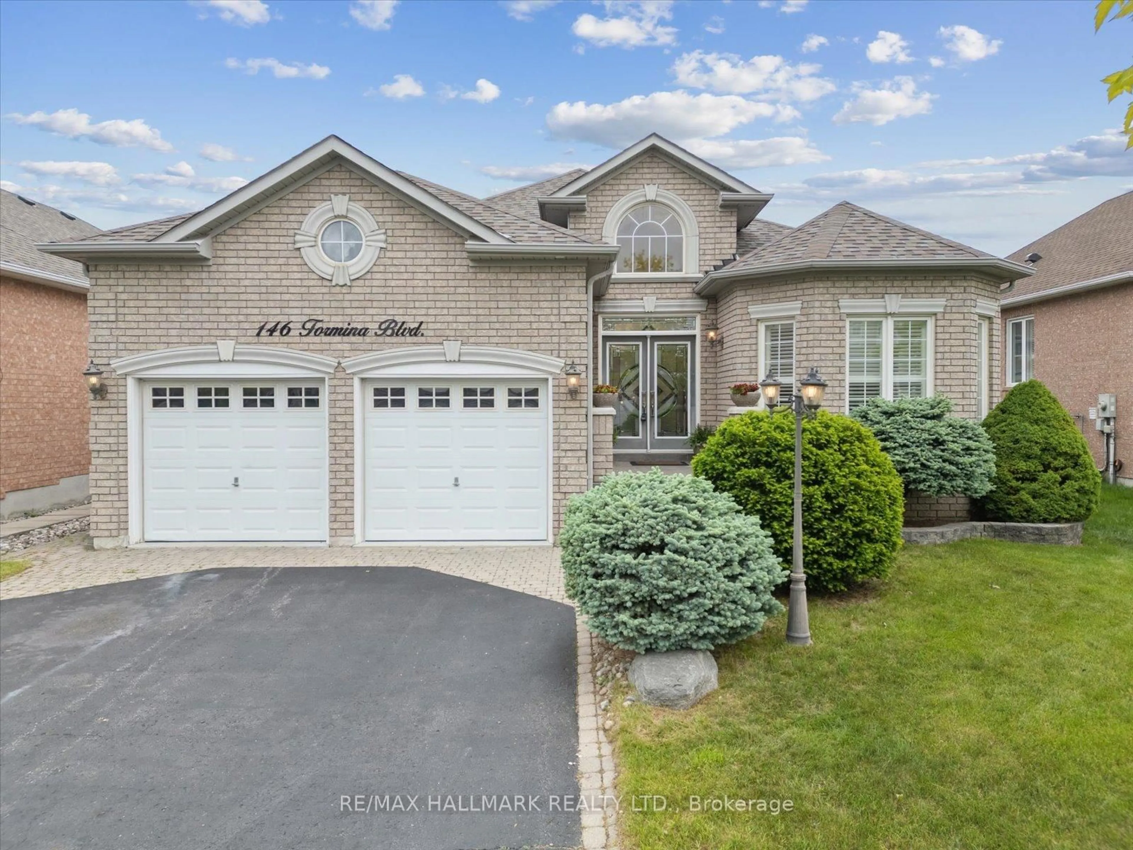 Home with brick exterior material, street for 146 Tormina Blvd, Whitby Ontario L1R 3R6
