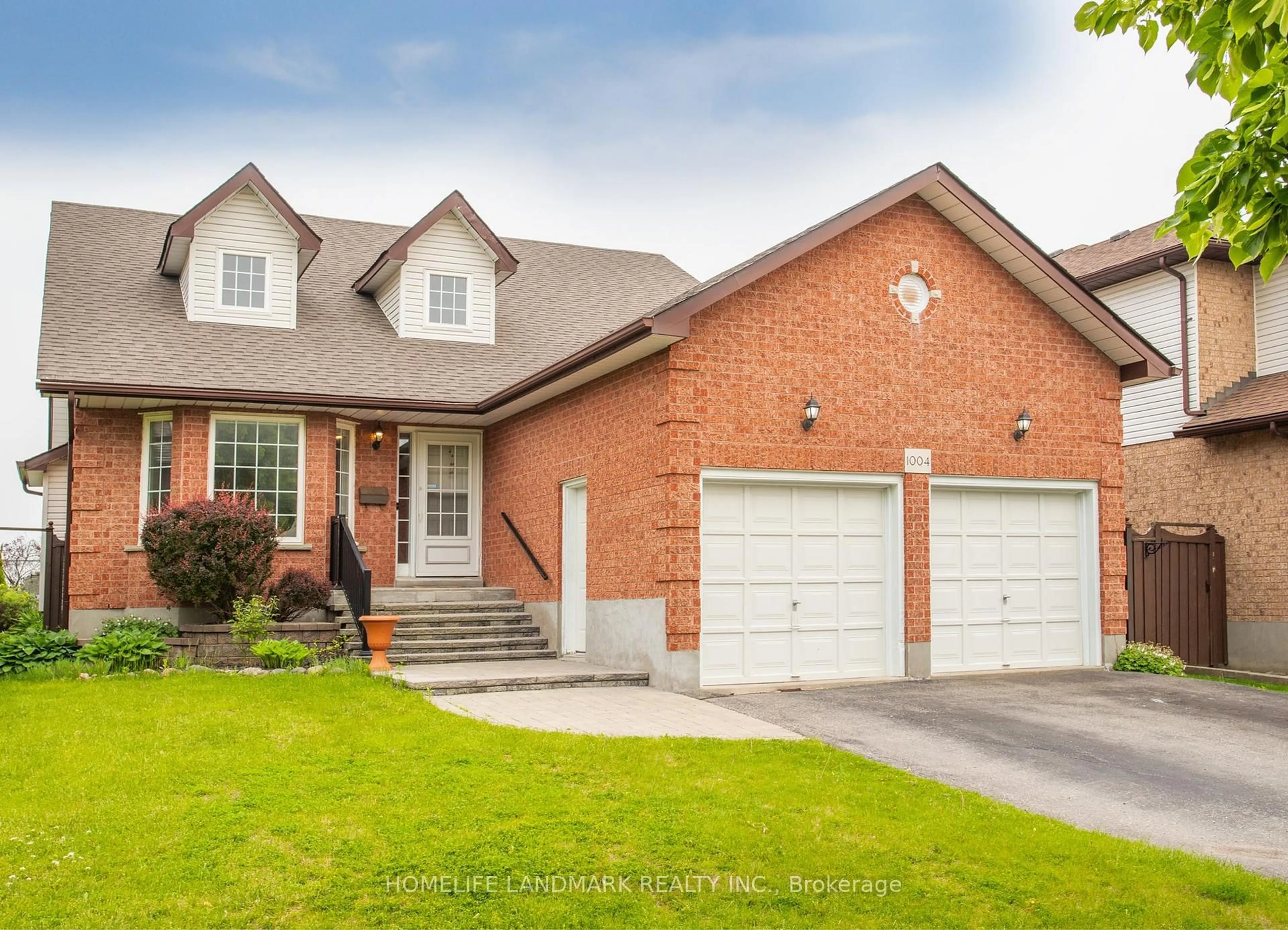Home with brick exterior material, street for 1004 Catskill Dr, Oshawa Ontario L1J 8N7