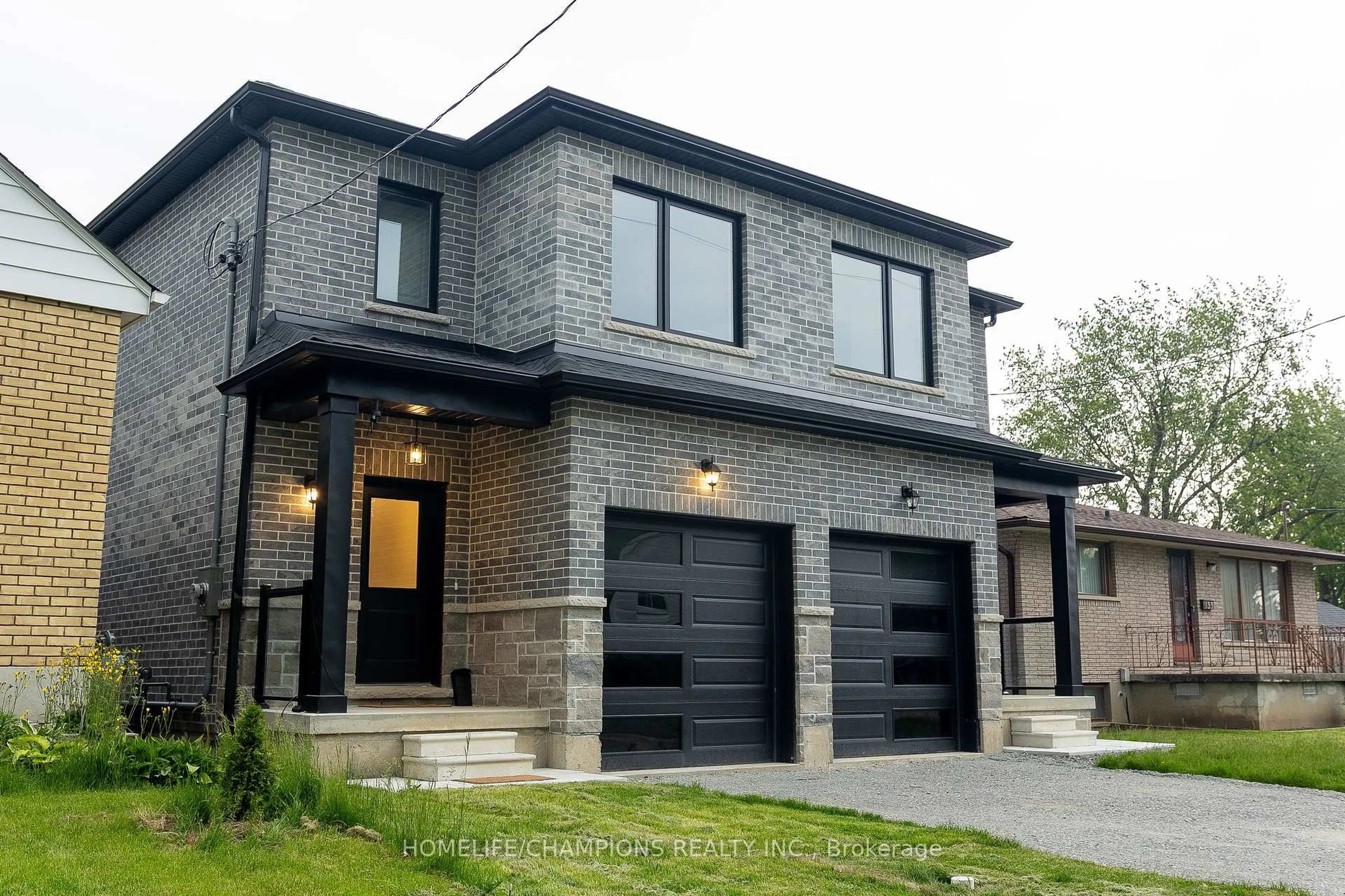 Home with brick exterior material, street for 129 Guelph St, Oshawa Ontario L1H 6H8