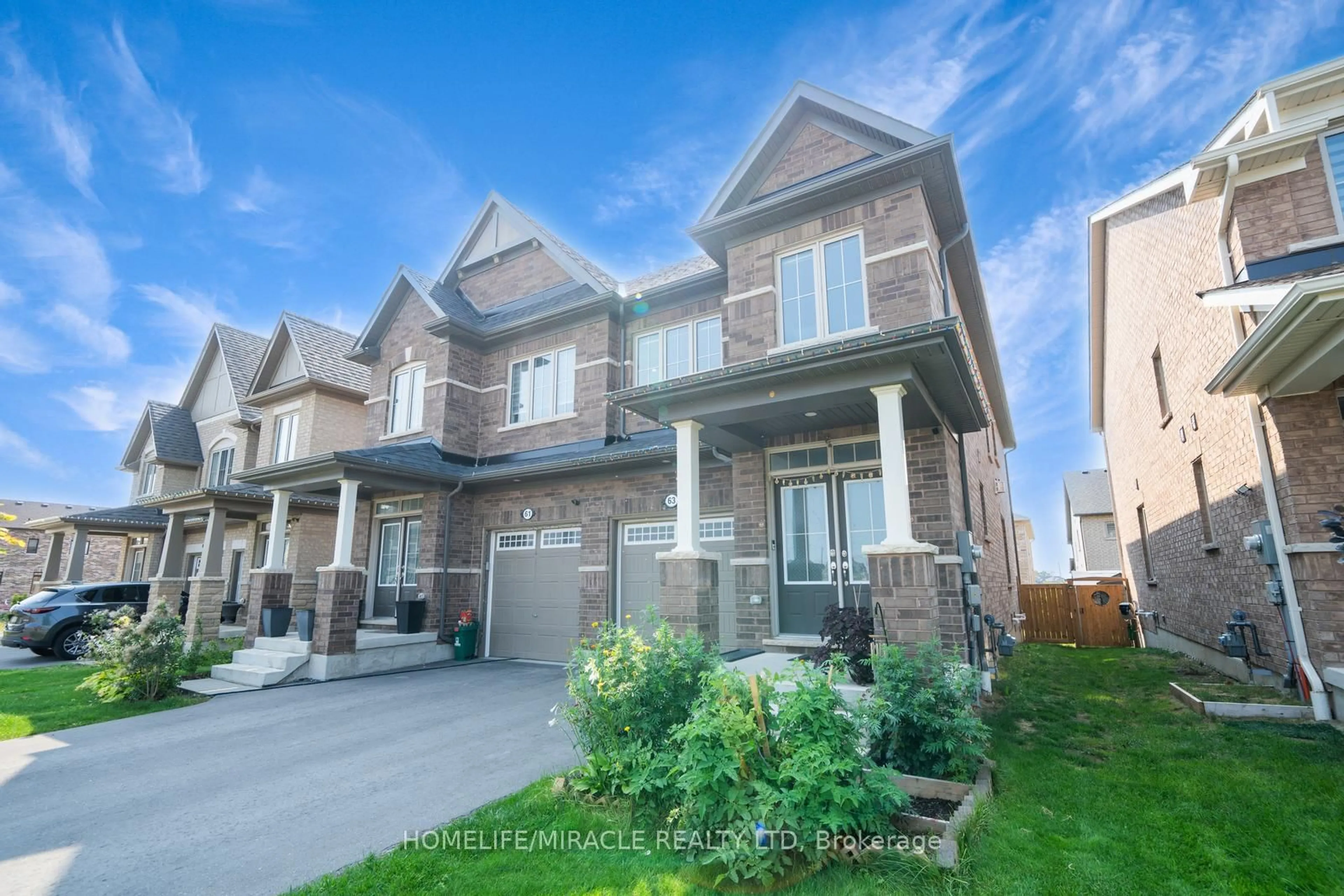 Unknown for 63 Auckland Dr, Whitby Ontario L1P 0H4