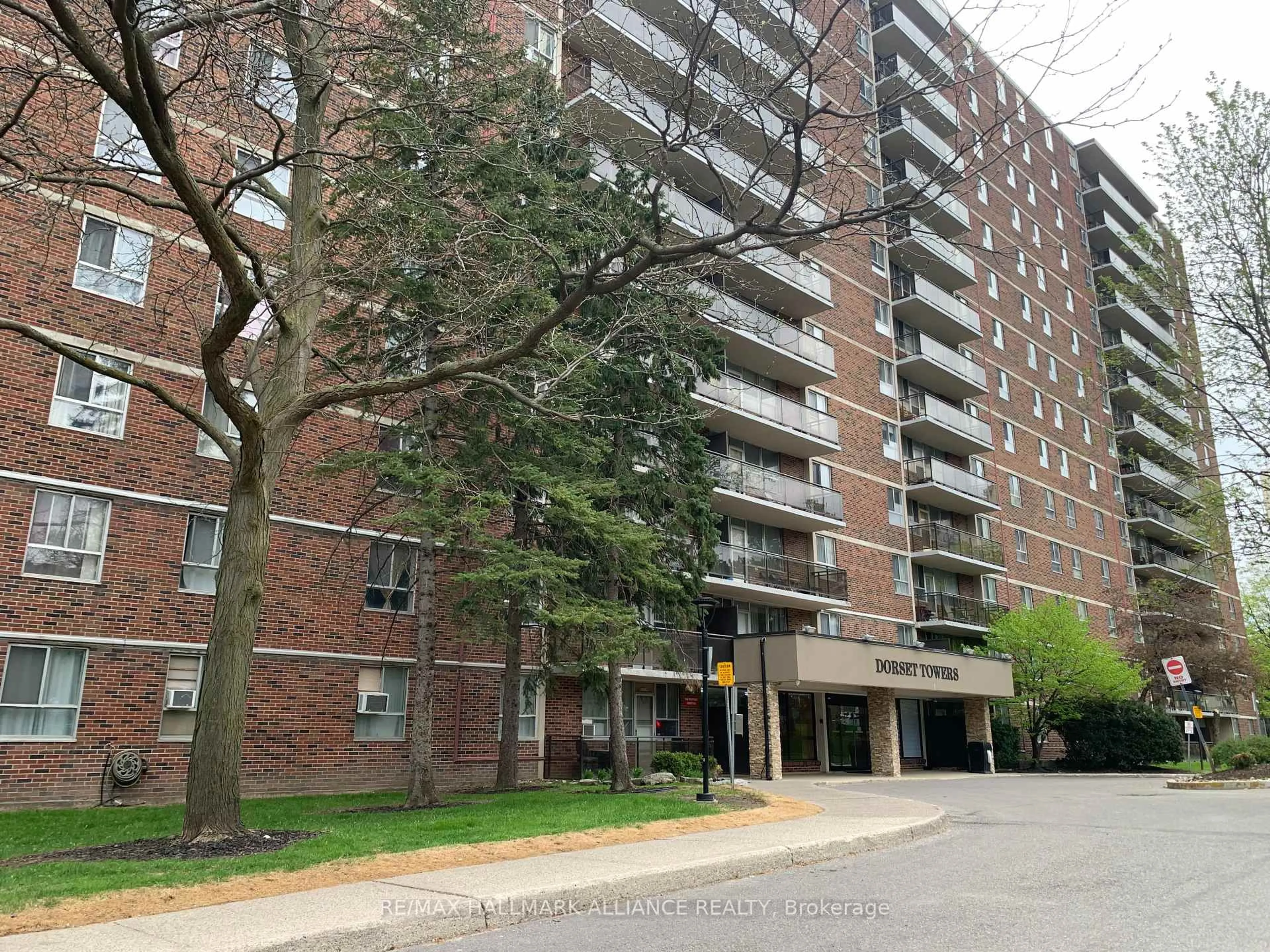 Unknown for 1950 Kennedy Rd #108, Toronto Ontario M1P 4S9