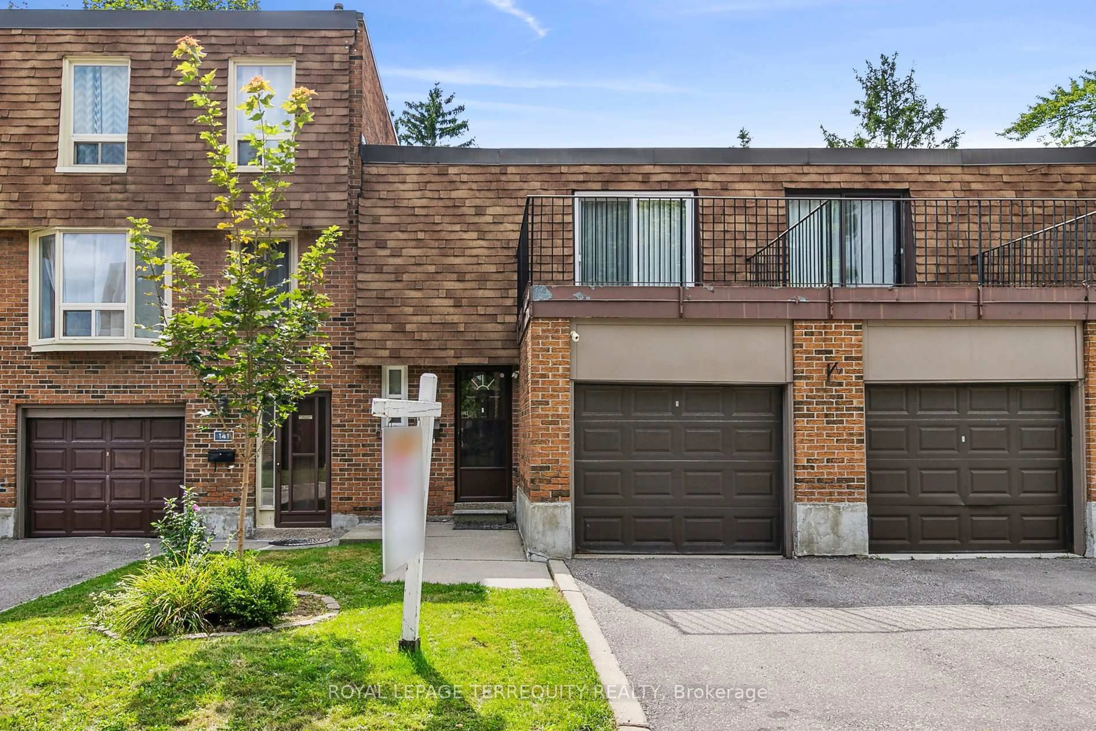 Home with brick exterior material, street for 139 Huntingdale Blvd, Toronto Ontario M1W 1T2