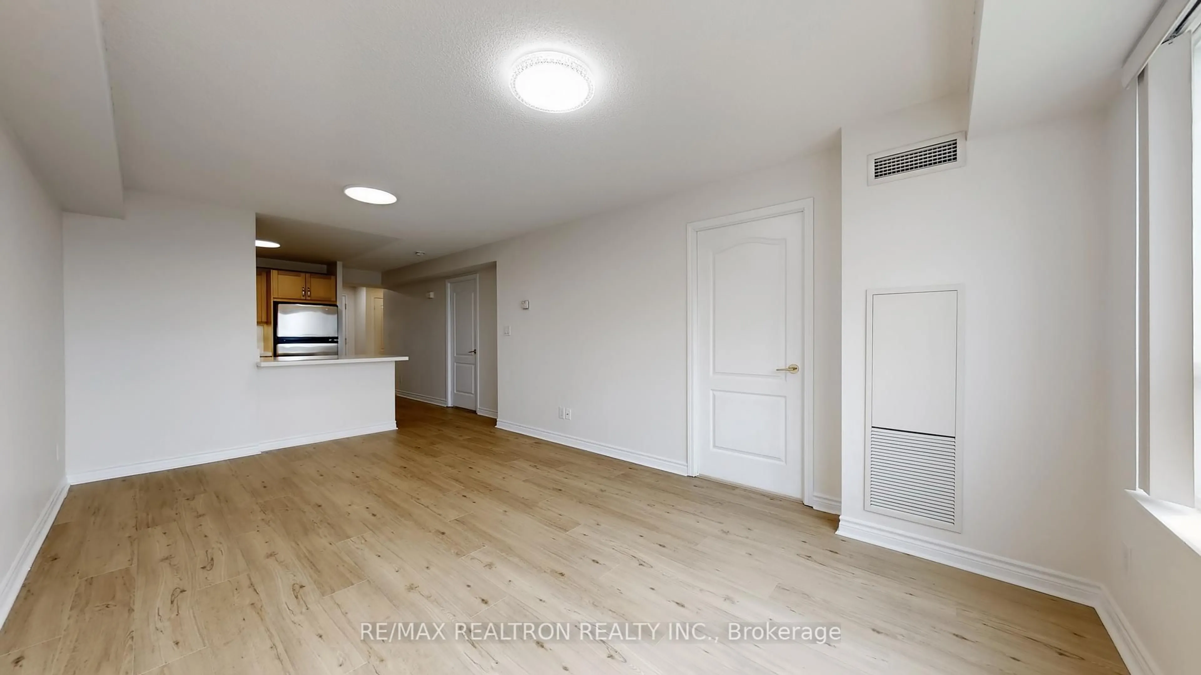 A pic of a room for 2020 McNicoll Ave #515, Toronto Ontario M1V 0B5