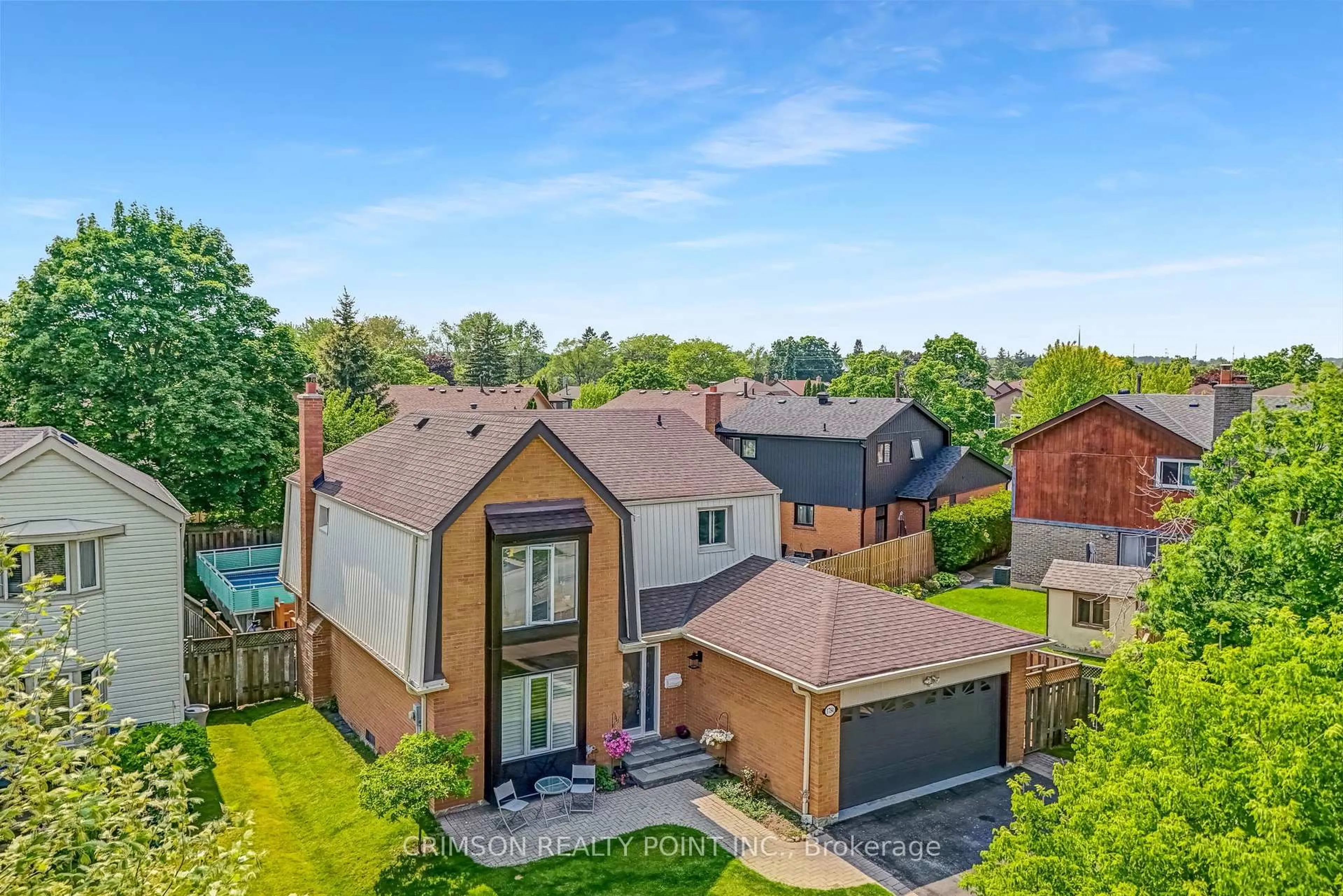 A pic from outside/outdoor area/front of a property/back of a property/a pic from drone, street for 1794 Meadowview Ave, Pickering Ontario L1V 3G8