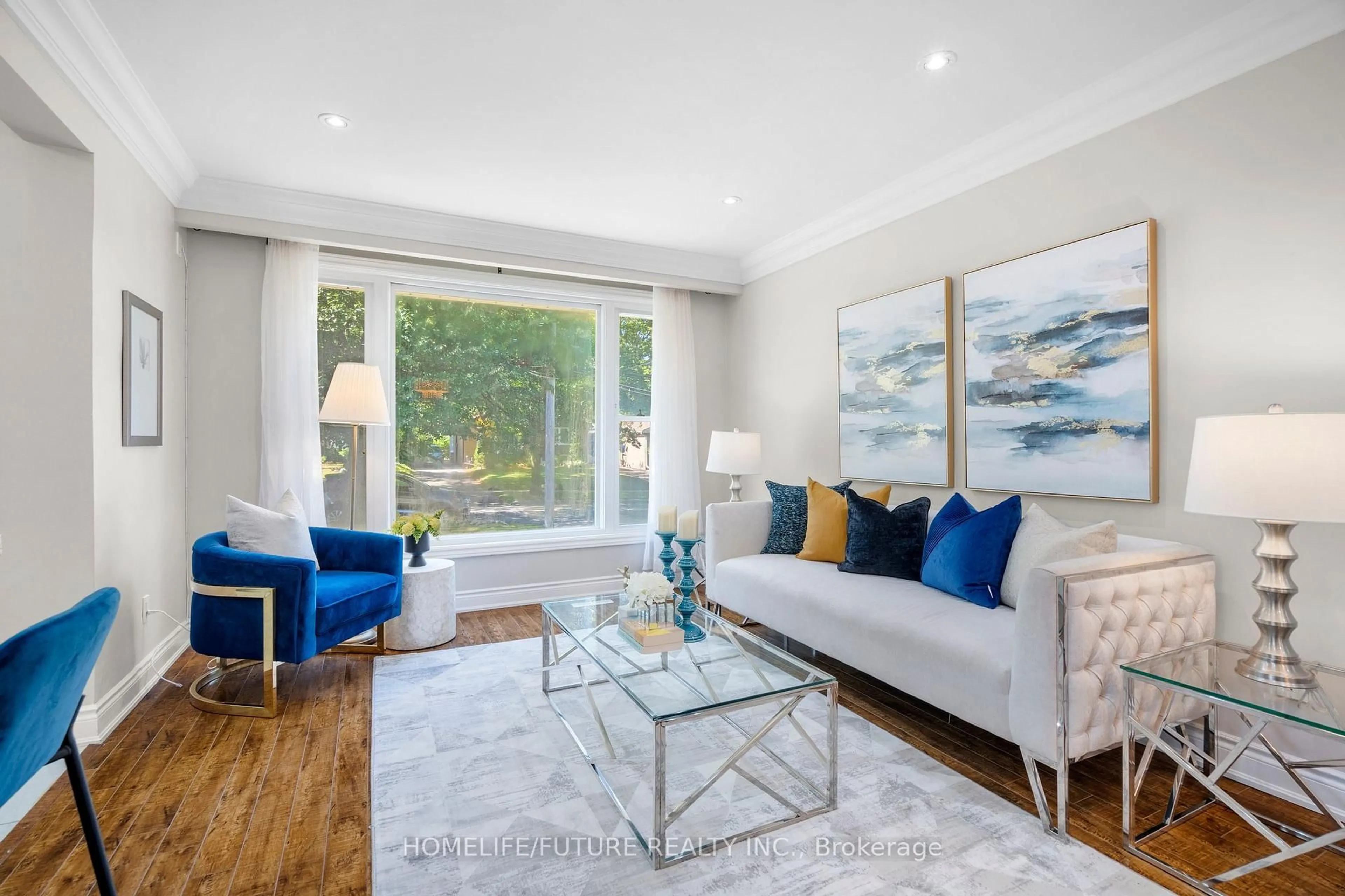 Living room with furniture, unknown for 25 Peking Rd, Toronto Ontario M1J 2X2