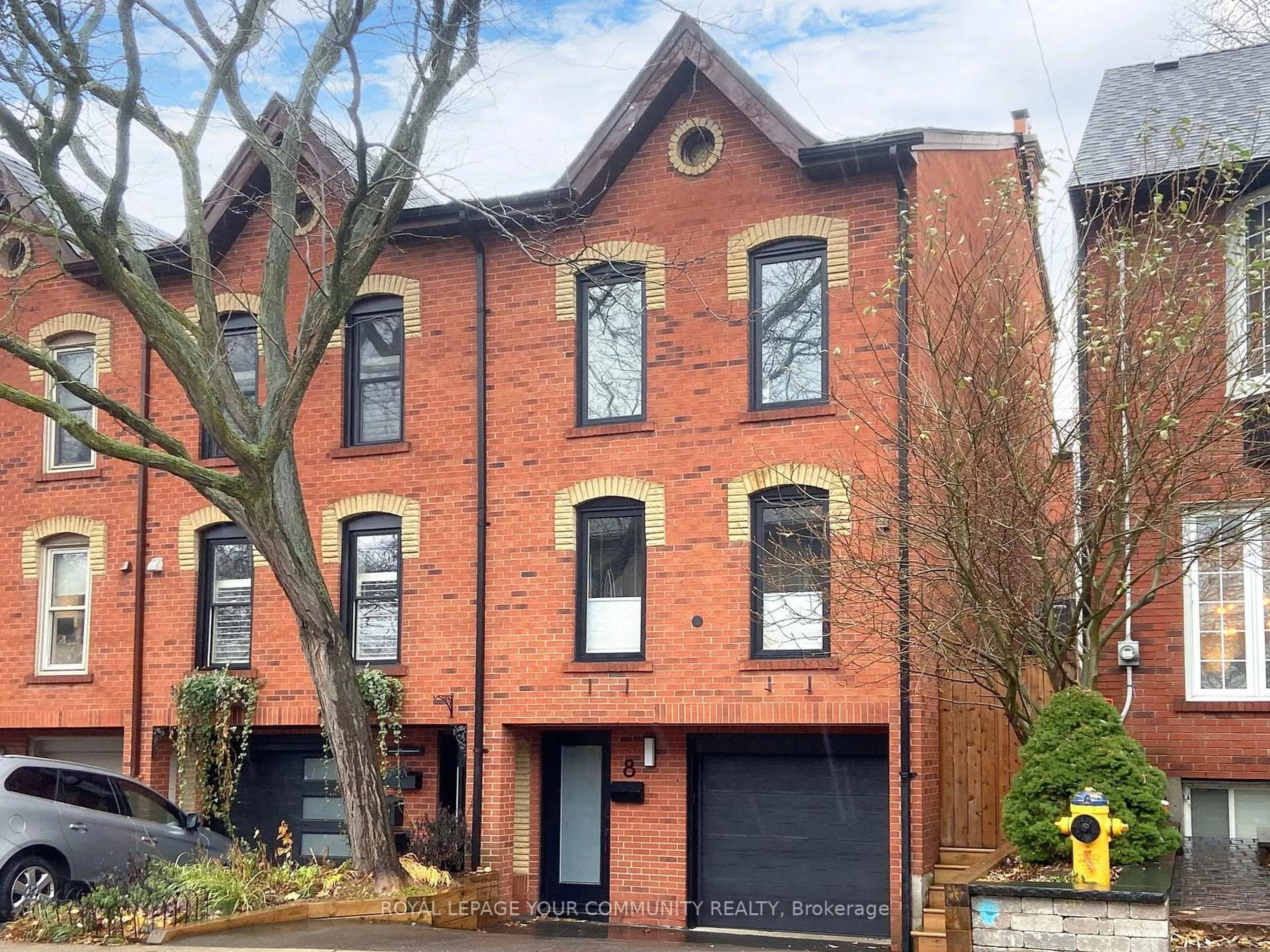 Home with brick exterior material, street for 8 West Ave, Toronto Ontario M4M 2L8