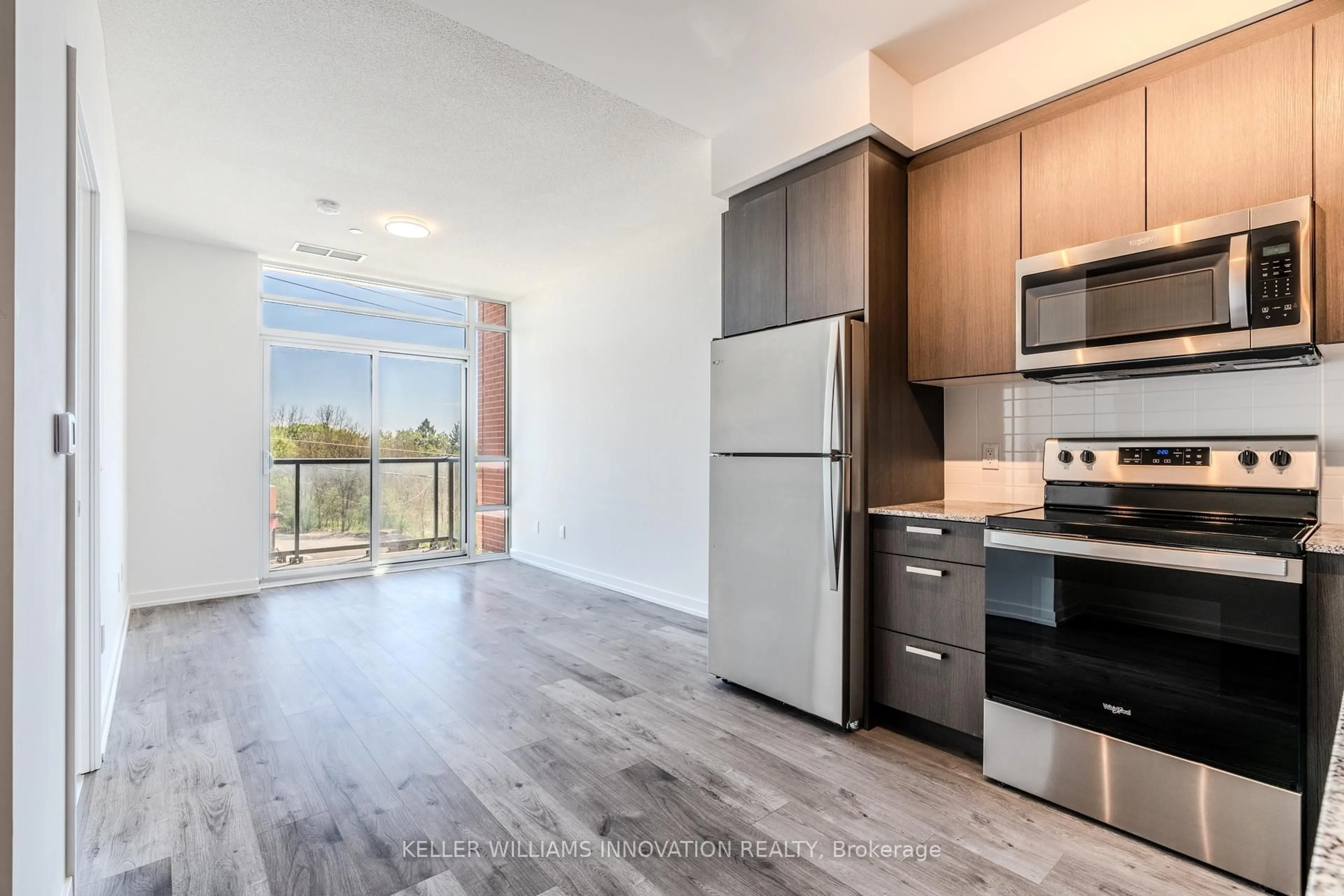 Unknown for 1010 Dundas St #311, Whitby Ontario L1N 2K2
