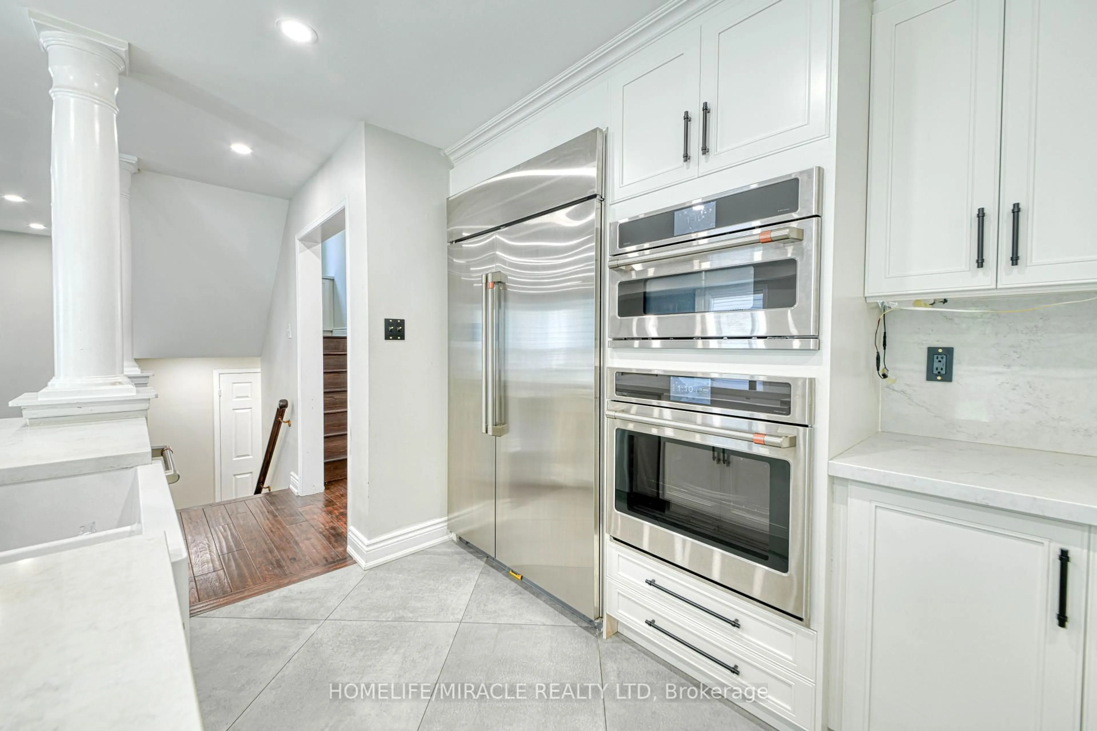 Unknown for 1350 Aldergrove Dr, Oshawa Ontario L1K 2Y6