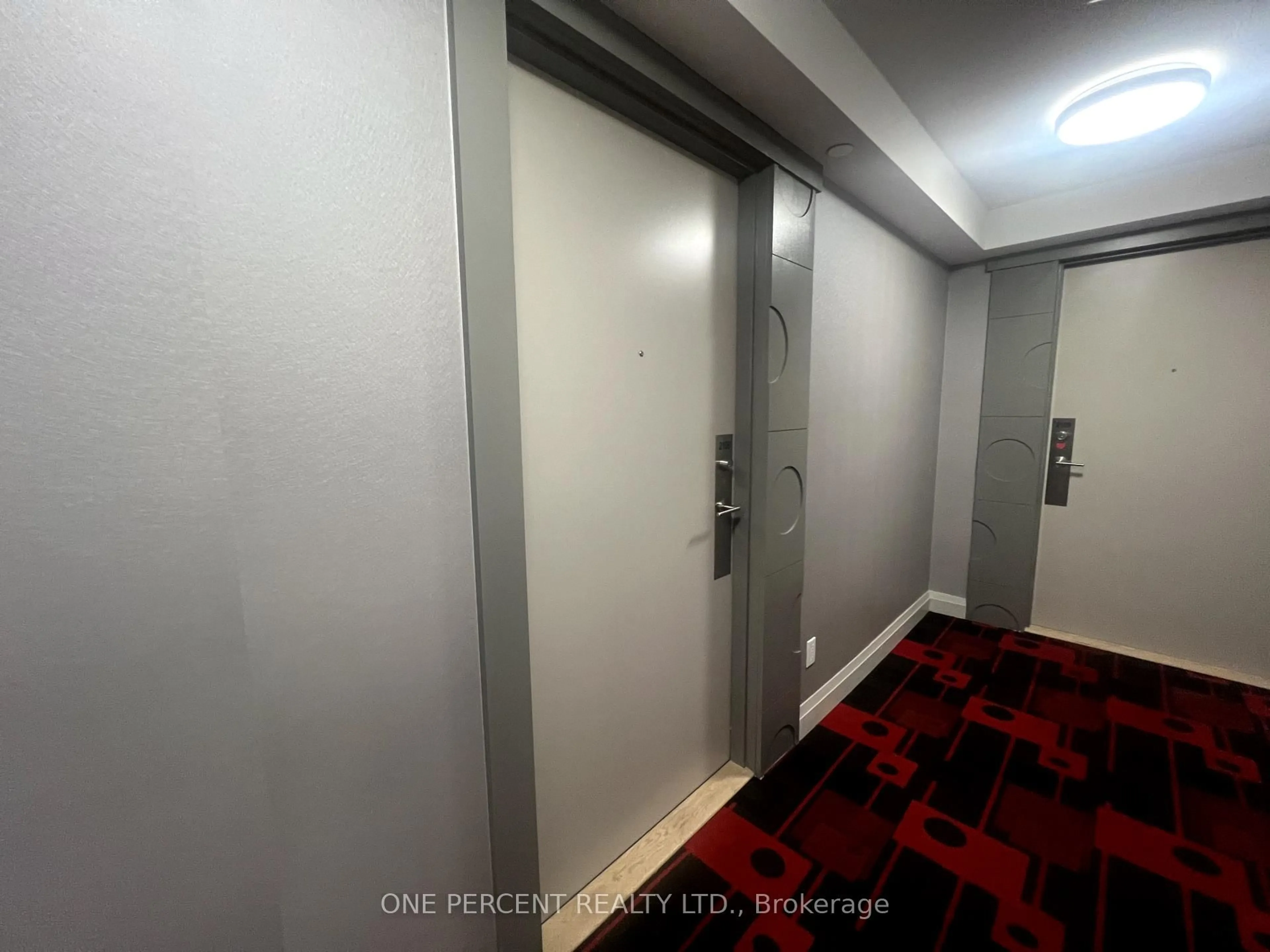 Indoor foyer for 20 Meadowglen Pl #2108, Toronto Ontario M1G 0A9