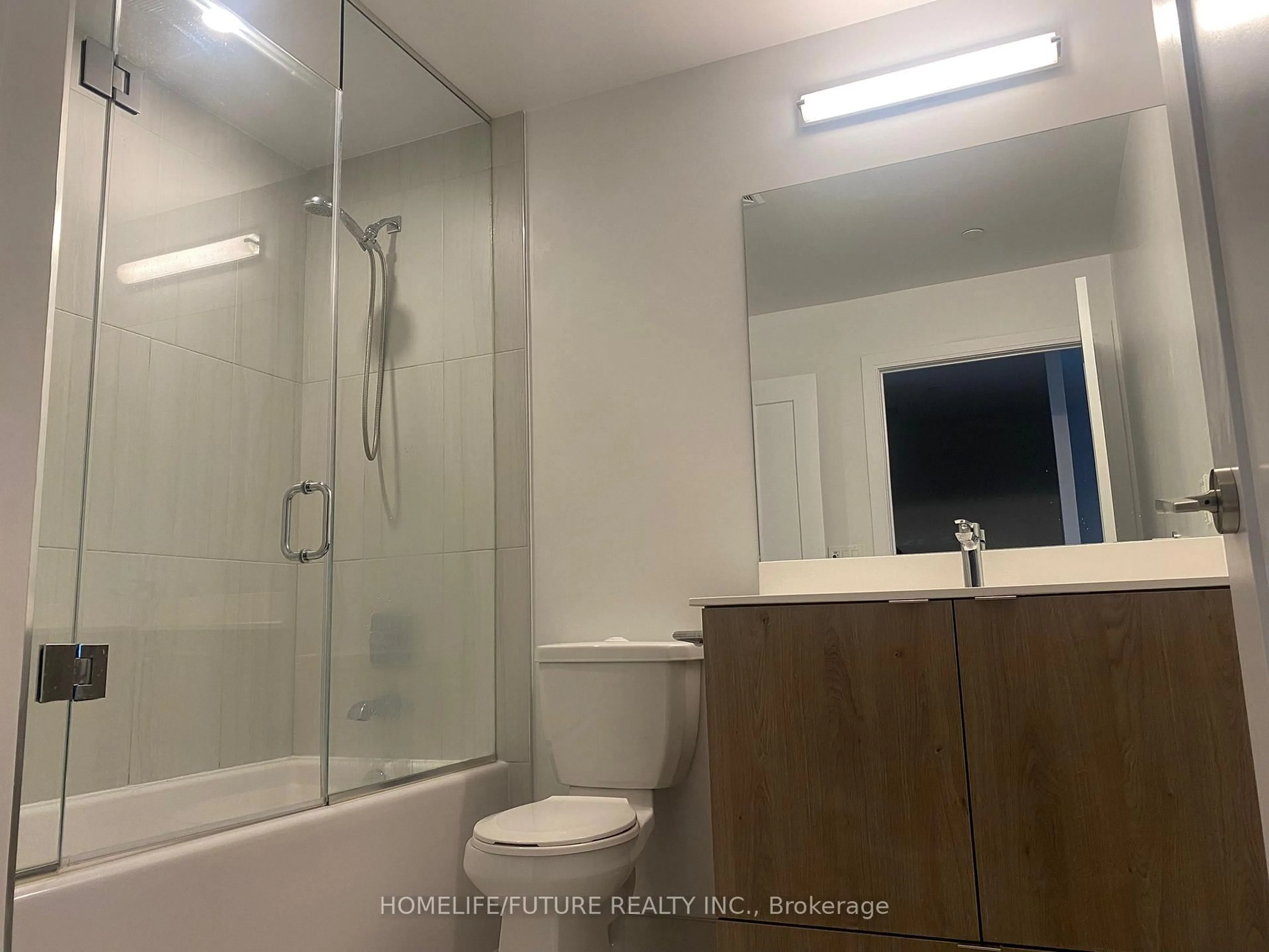 Standard bathroom, floor is not visible for 225 Village Green Sq #204, Toronto Ontario M1S 0N4