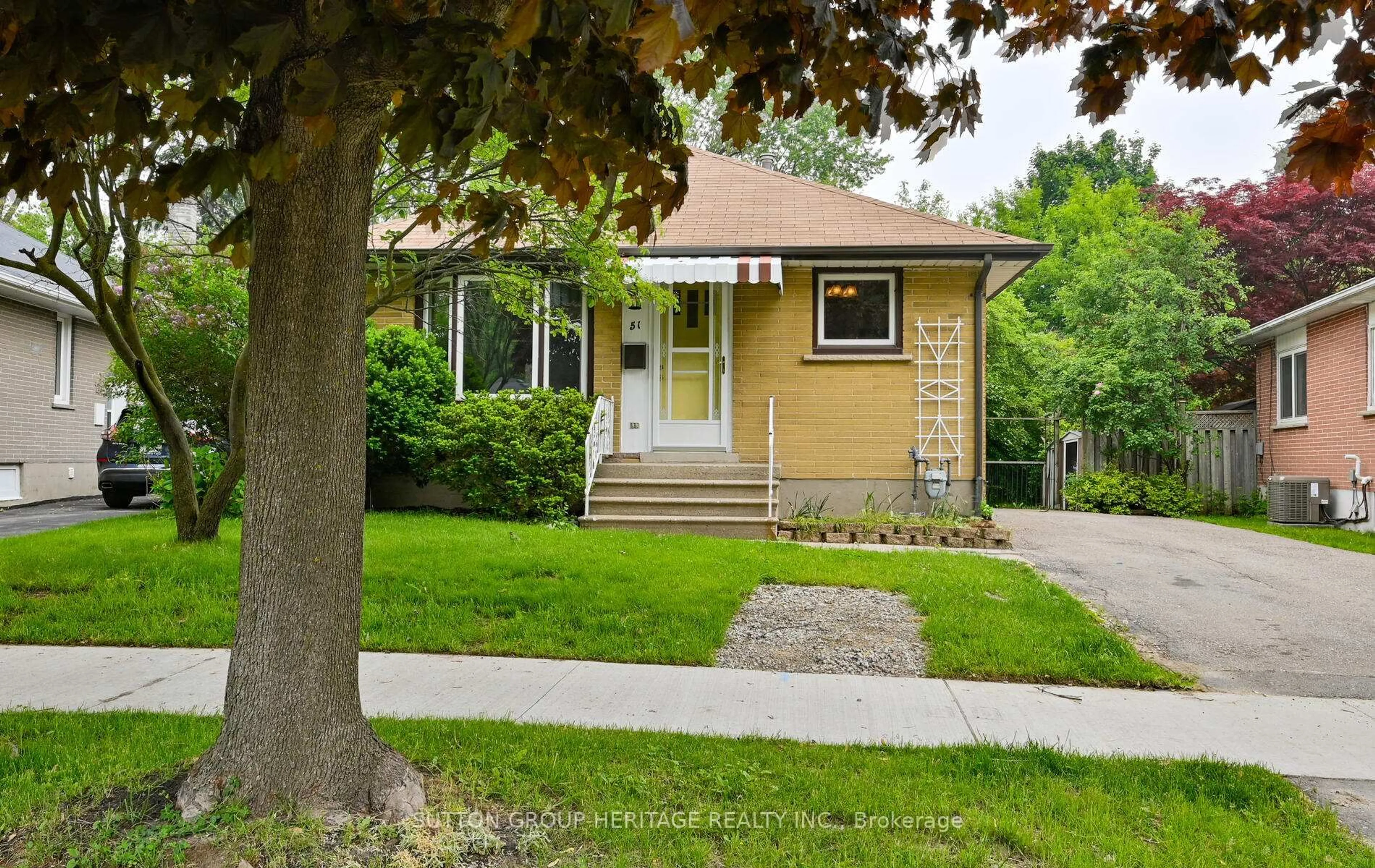 Unknown for 51 Admiral Rd, Ajax Ontario L1S 2N8