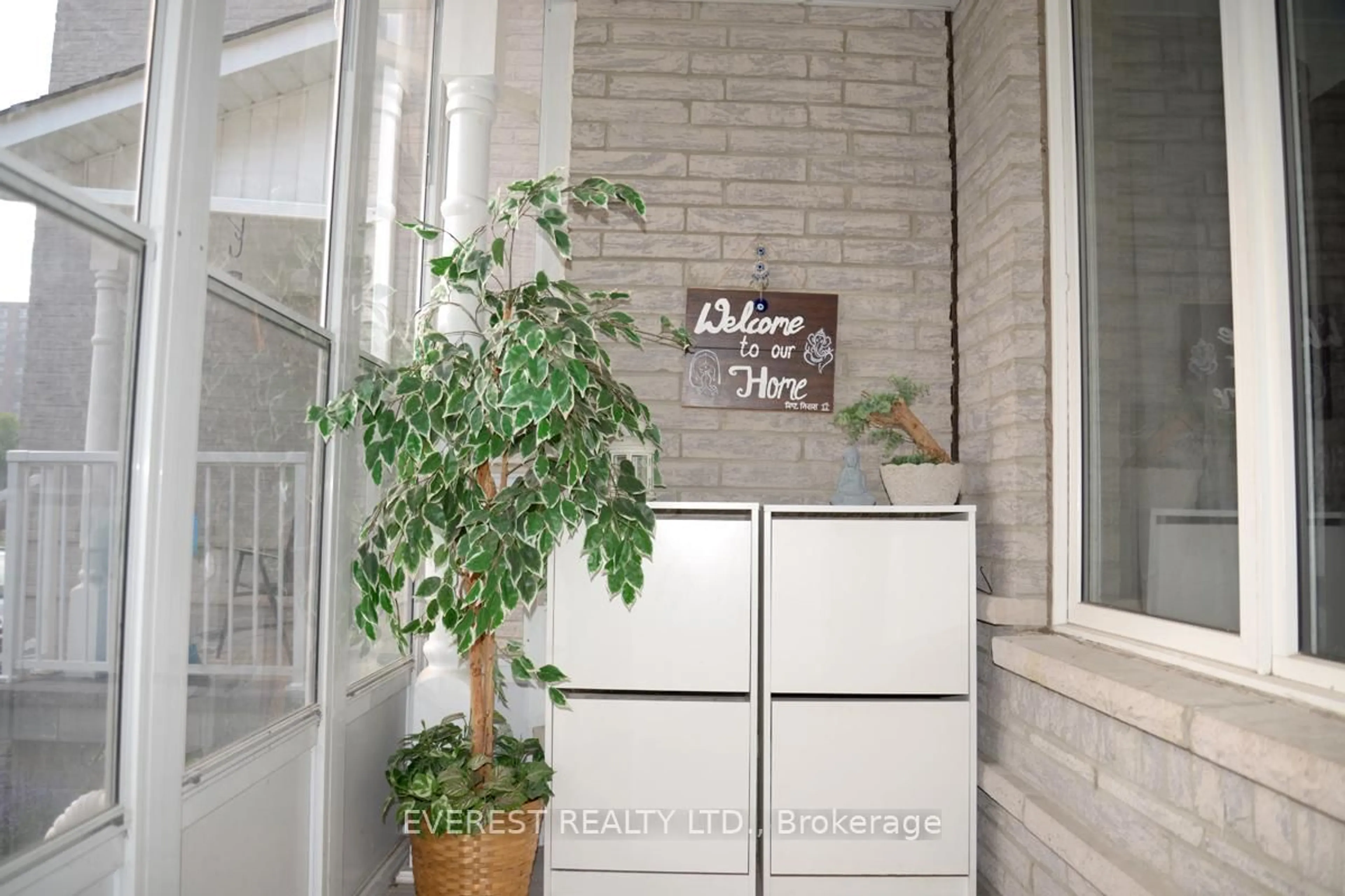 Unknown for 25 Bridlegrove Dr, Toronto Ontario M1M 3W8